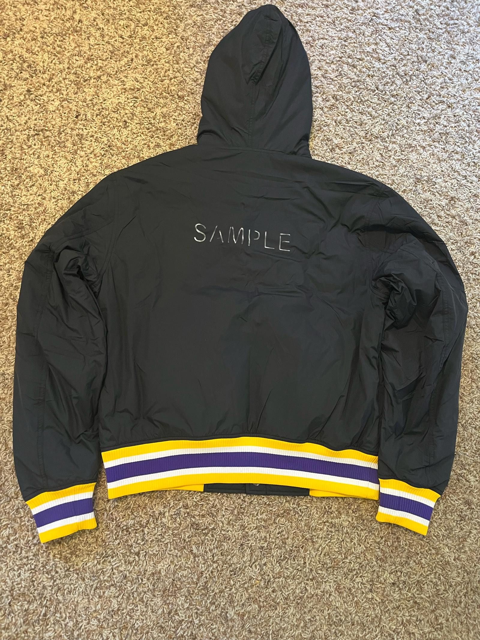 Nike Nike Men’s NBA Los Angeles Lakers Courtside Jacket Sample Size US M / EU 48-50 / 2 - 8 Thumbnail