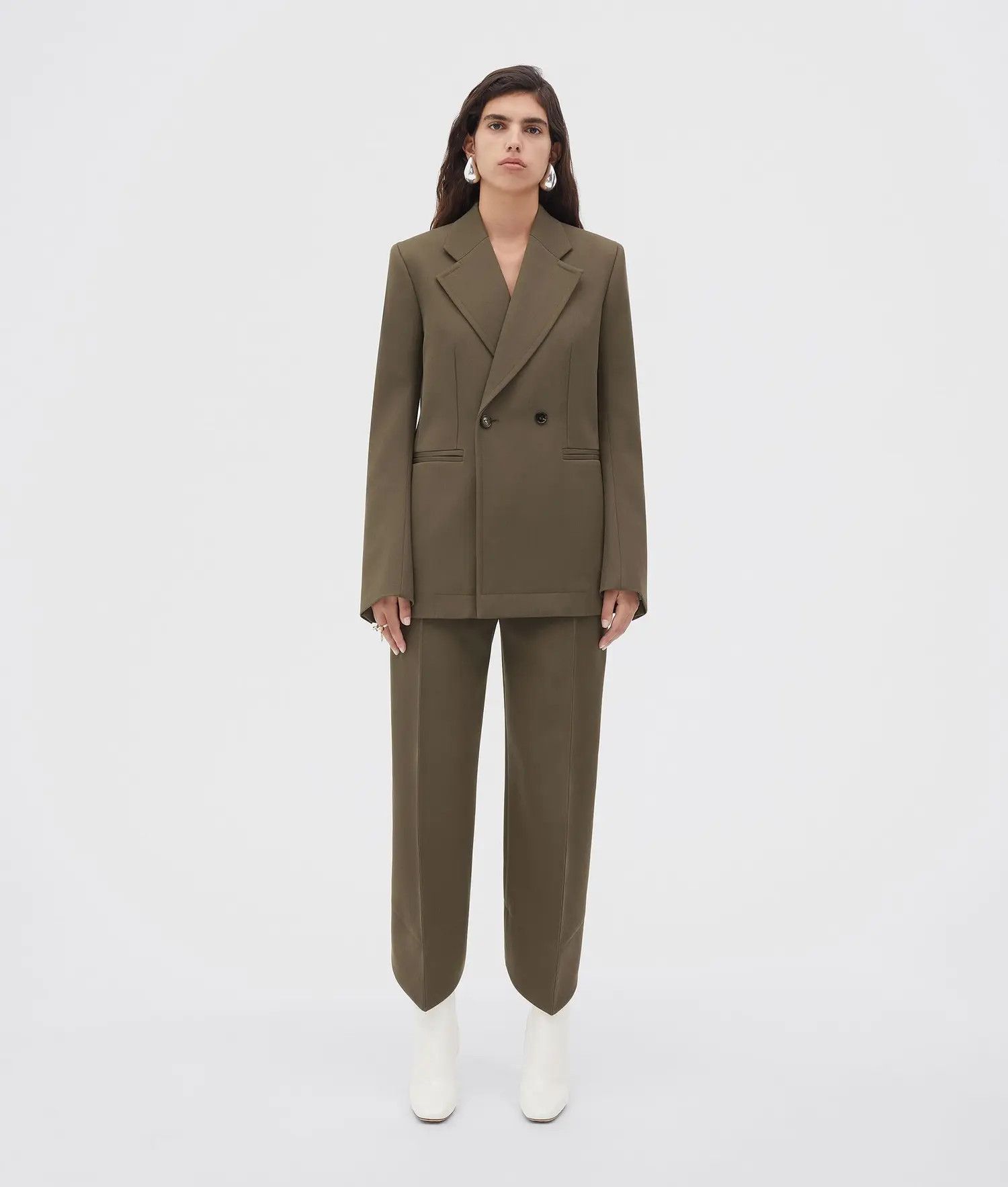 Bottega Veneta o1n1vont0525 Compact Wool Jacket With Curved Sleeves Green Size XS / US 0-2 / IT 36-38 - 1 Thumbnail