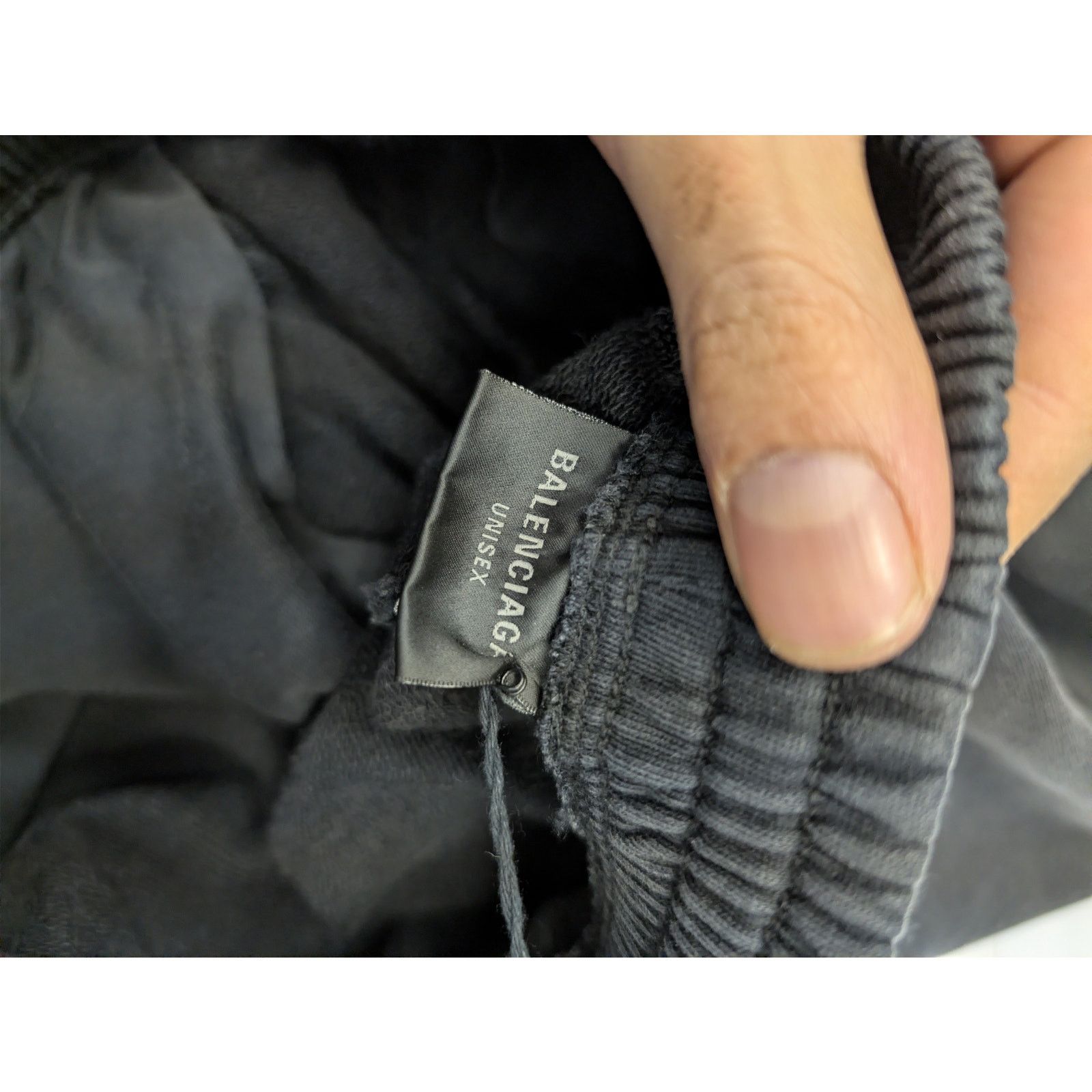 Balenciaga o1rshd1 Soft Black Left Hand Denim Patched Sweatpants Black Size US 32 / EU 48 - 14 Thumbnail