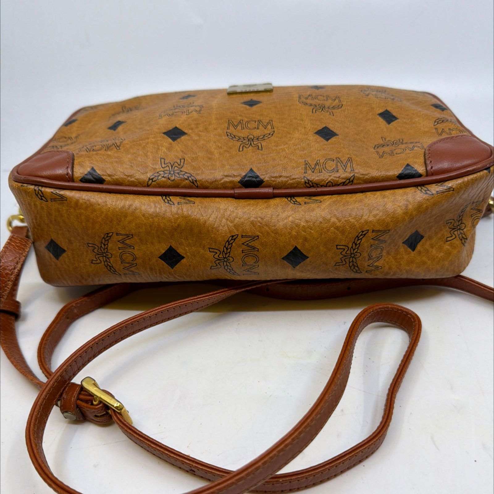 MCM MCM Visetos Camera Cognac Coated Canvas Crossbody Bag Size ONE SIZE - 3 Thumbnail