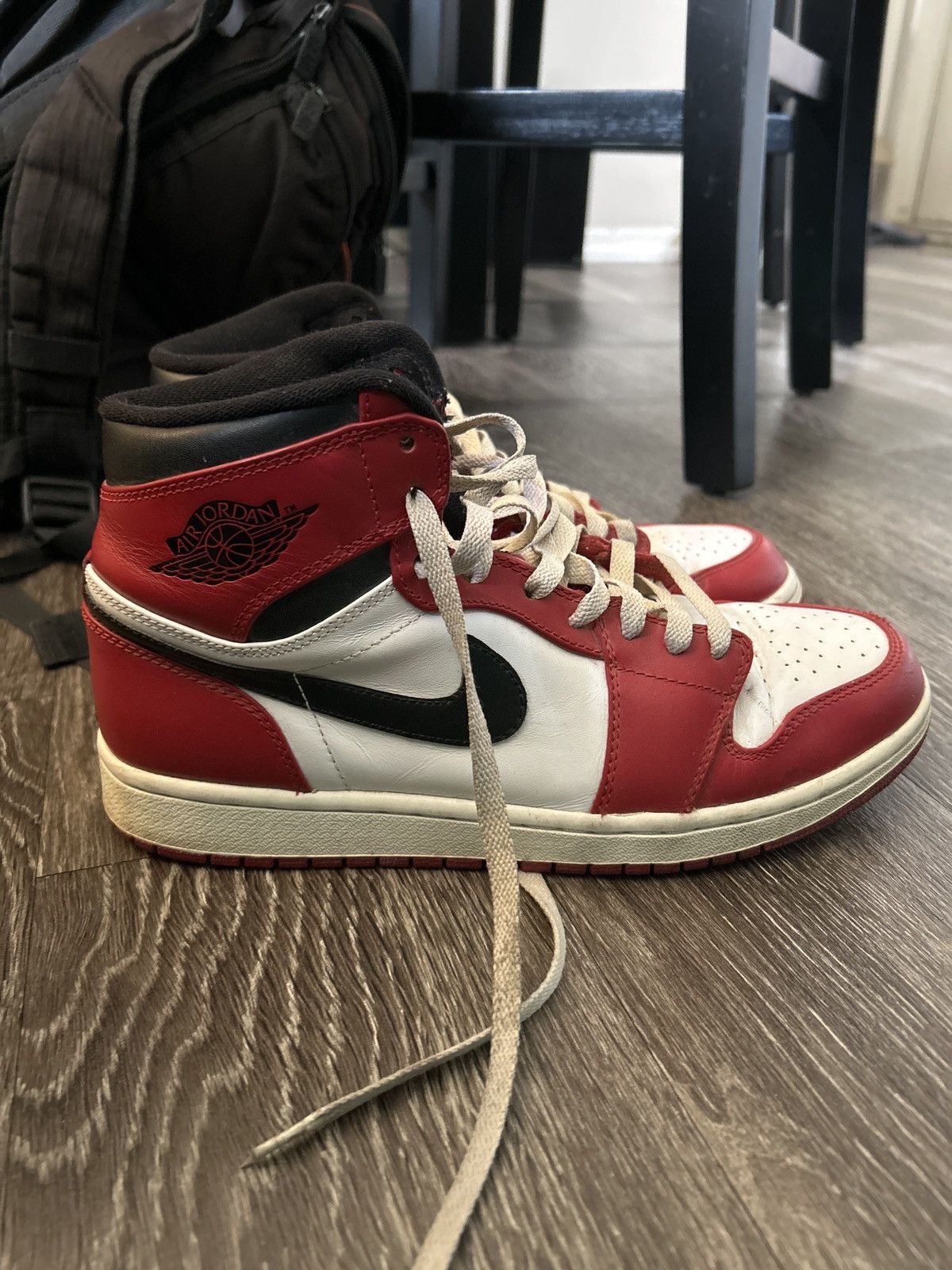 Jordan Brand 2013 Air Jordan Chicago 1s Size US 10 / EU 43 - 2 Thumbnail