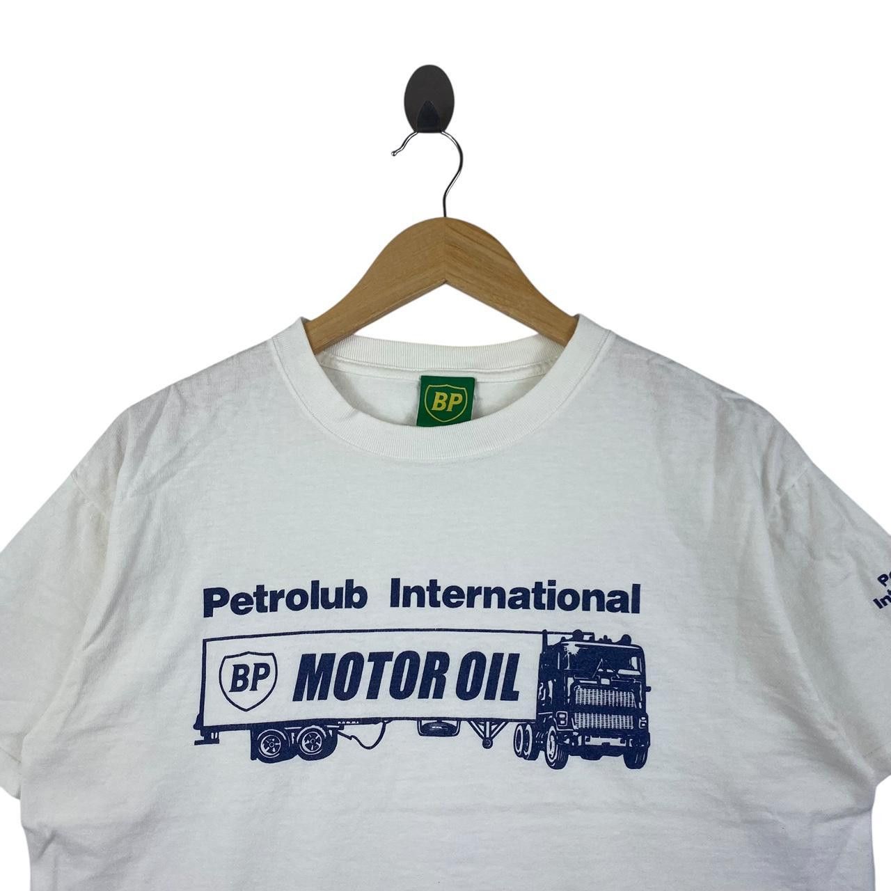 Vintage Vintage BP PETROLUB INTERNATIONAL Motor Oil Tee Shirt Top Size US M / EU 48-50 / 2 - 2 Thumbnail