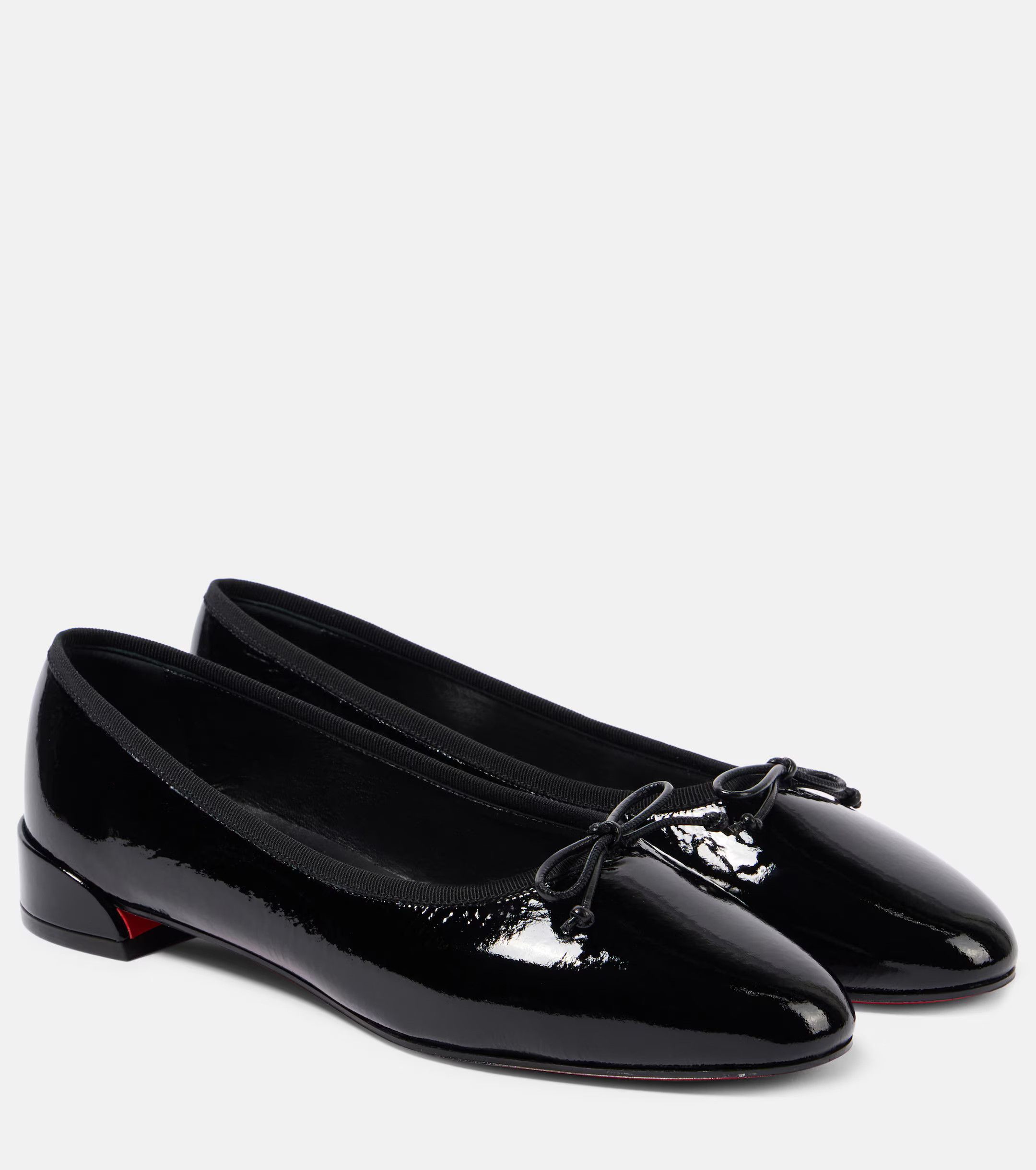 o1s1wg111025 Flats in Black