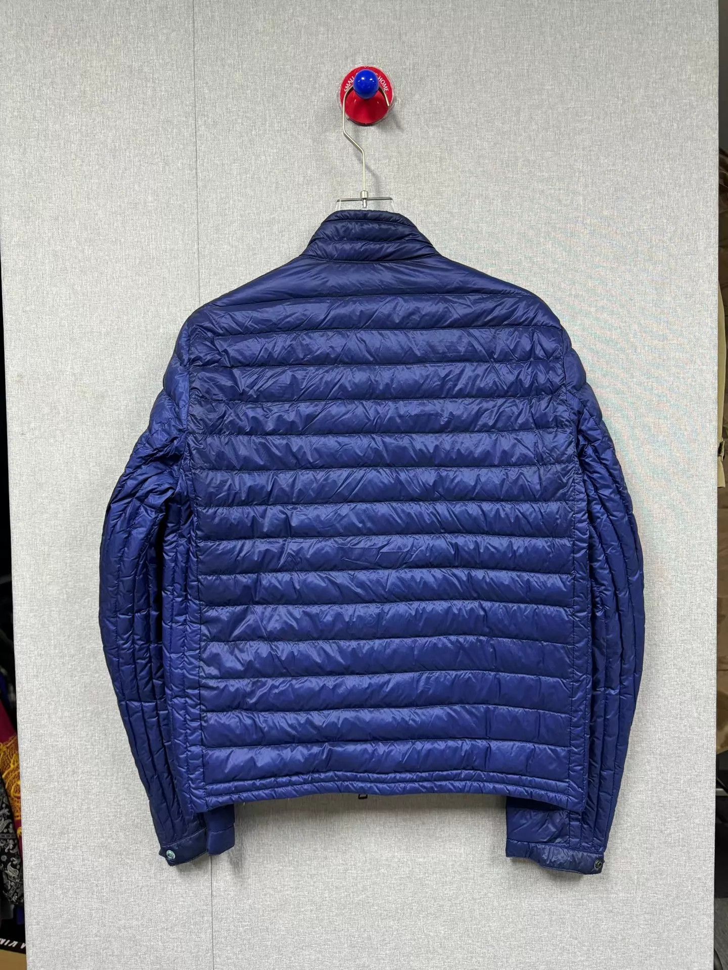 Moncler Moncler Blue Sleeve Patch Puffer Jacket Size 3 Size US L / EU 52-54 / 3 - 2 Thumbnail