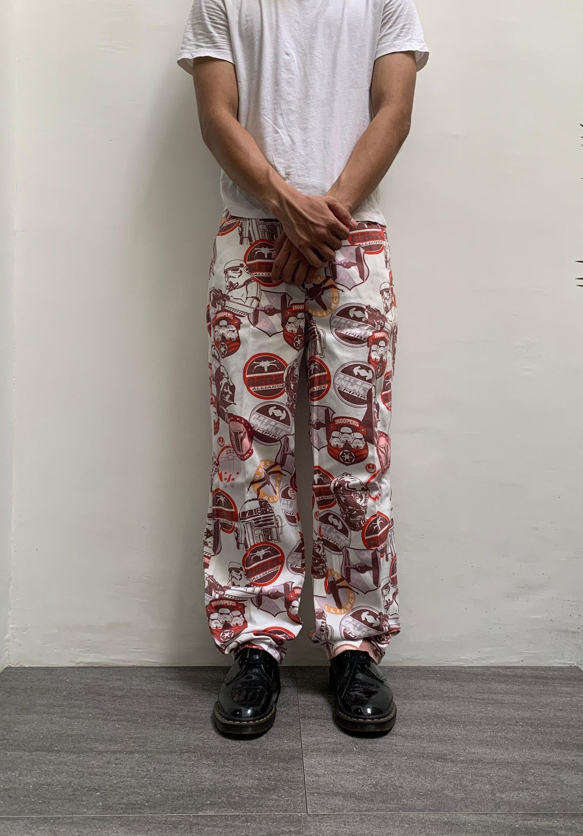 Comme des Garcons SHIRT × Star Wars Printed Graphic Pants Size US 32 / EU 48 - 1 Thumbnail