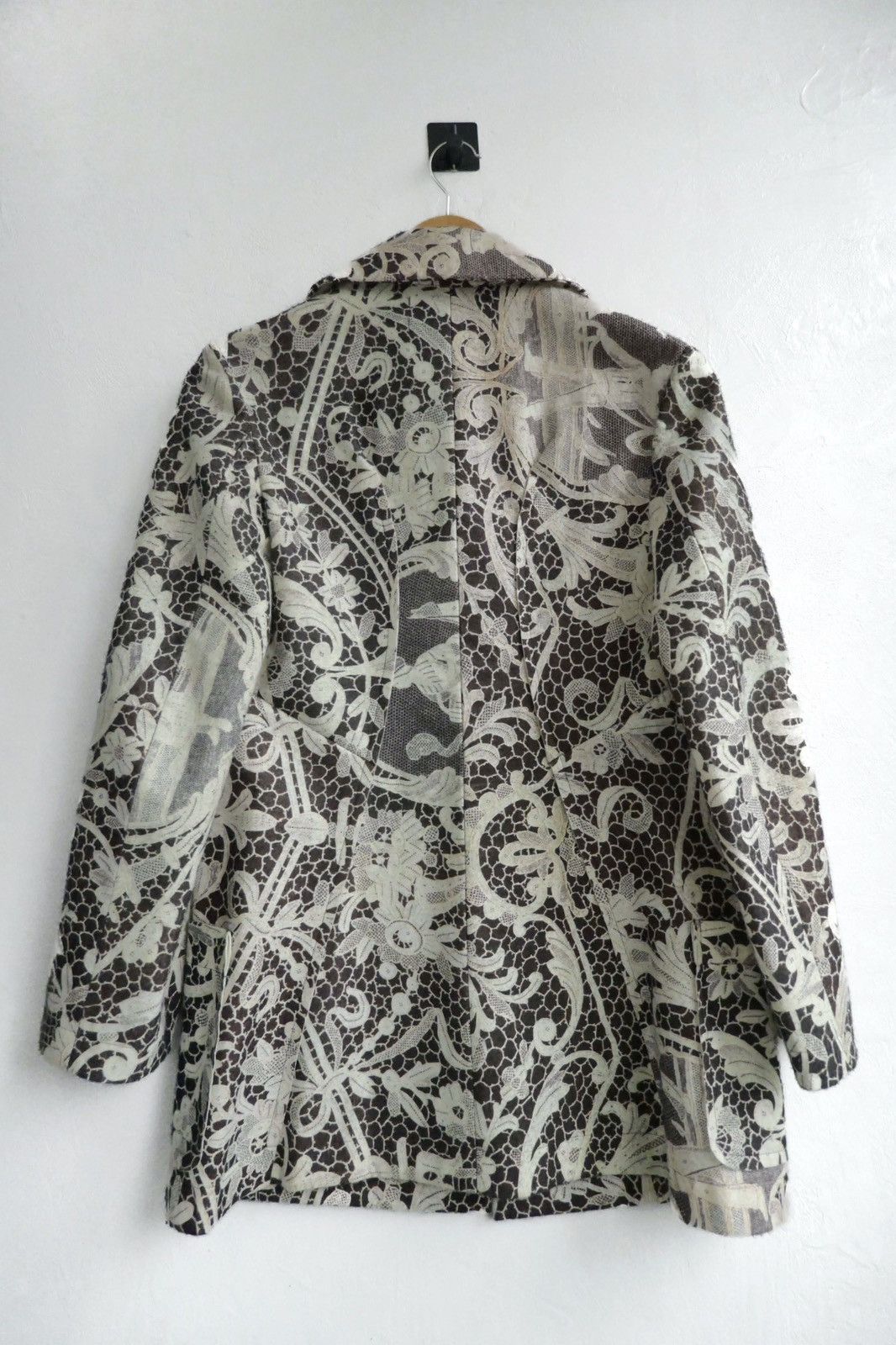 Comme des Garcons Comme Des Garcons 2000’s Crochet Floral Blazer Size US S / EU 44-46 / 1 - 3 Thumbnail