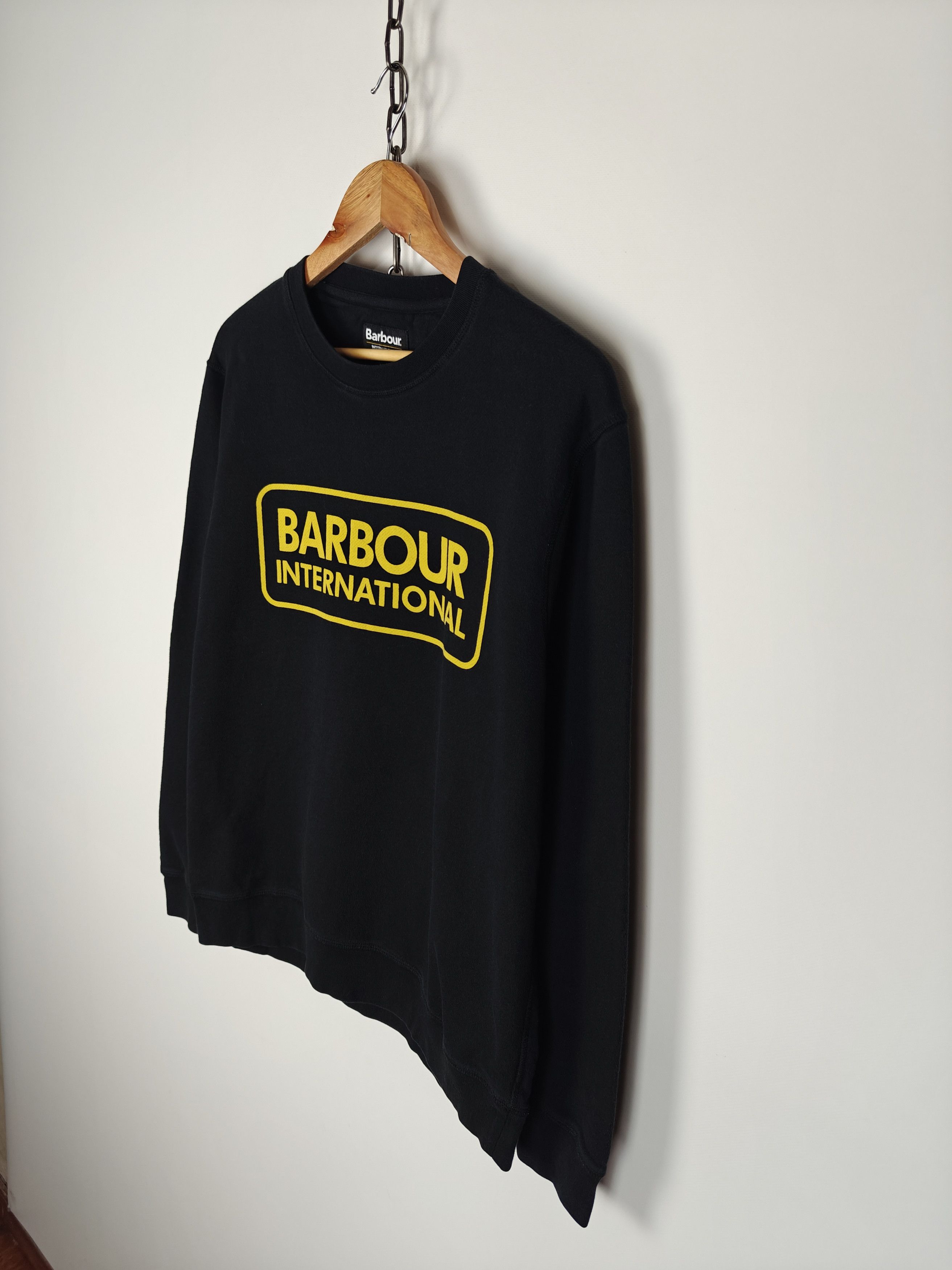 Barbour Barbour International Sweatshirt Crewneck Center Logo size M Size US M / EU 48-50 / 2 - 5 Thumbnail