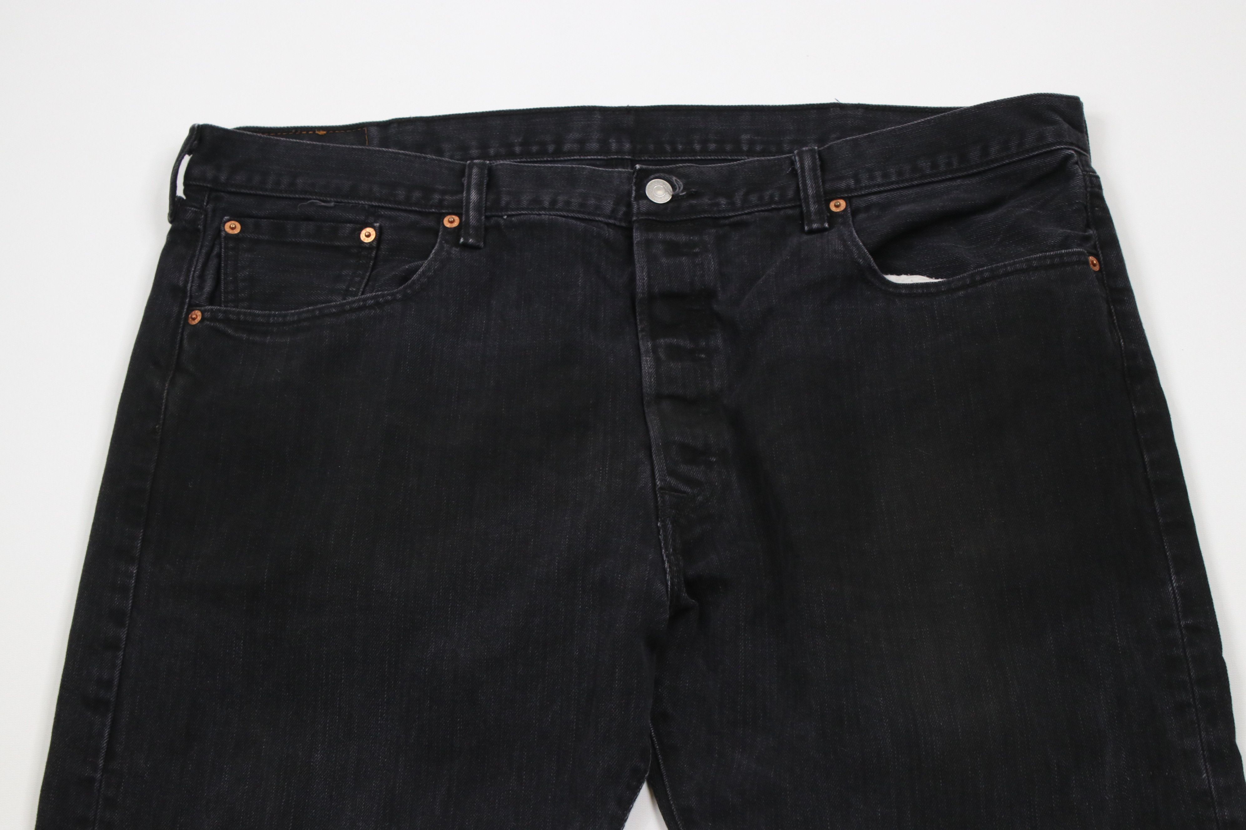 Levi's × Vintage Vintage Y2K Levis 501xx Fly Original Fit Denim Jeans Black Size US 44 / EU 60 - 2 Thumbnail