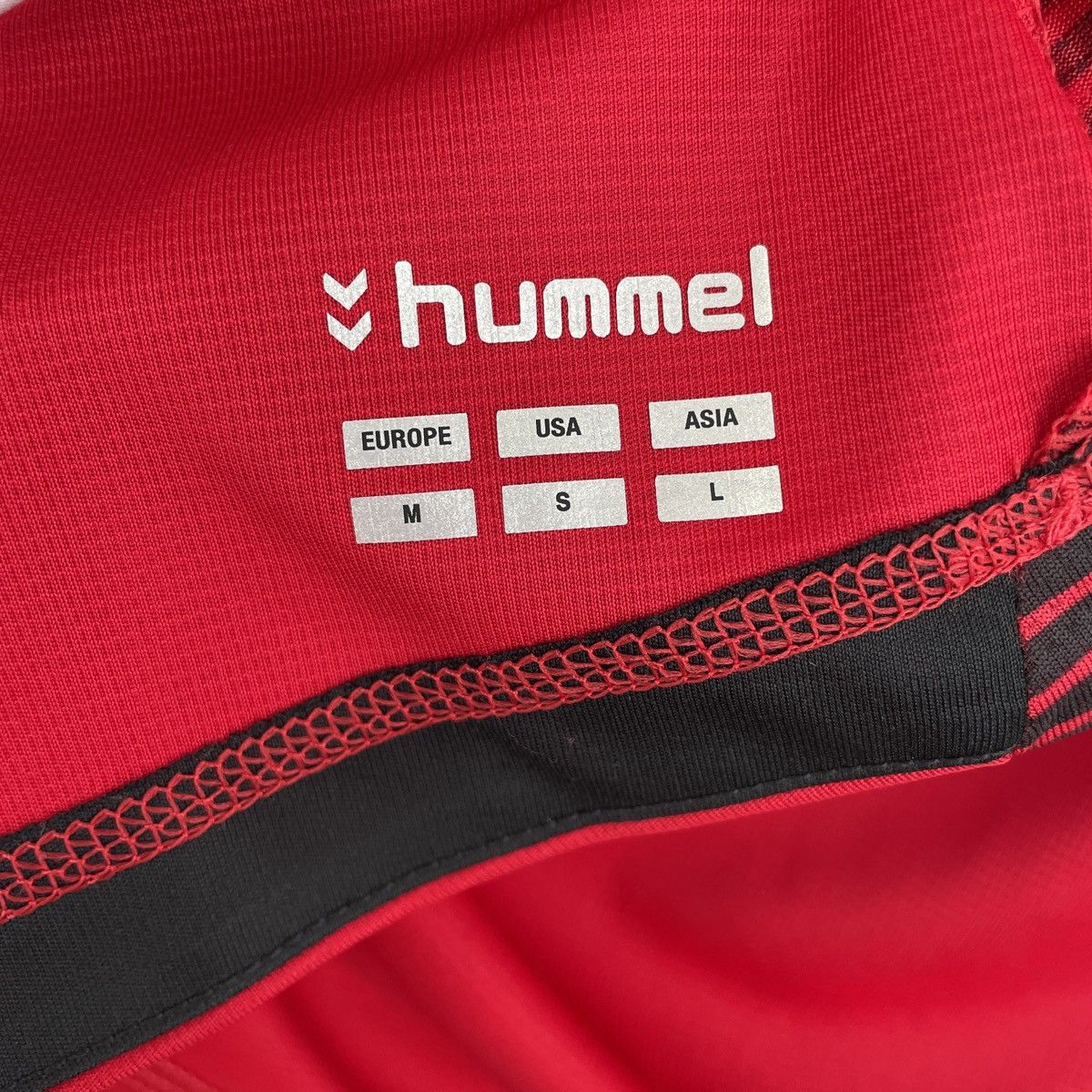 Hummel SC Freiburg Home Men’s Jersey Shirt 2018/2019 size M Size US M / EU 48-50 / 2 - 6 Thumbnail
