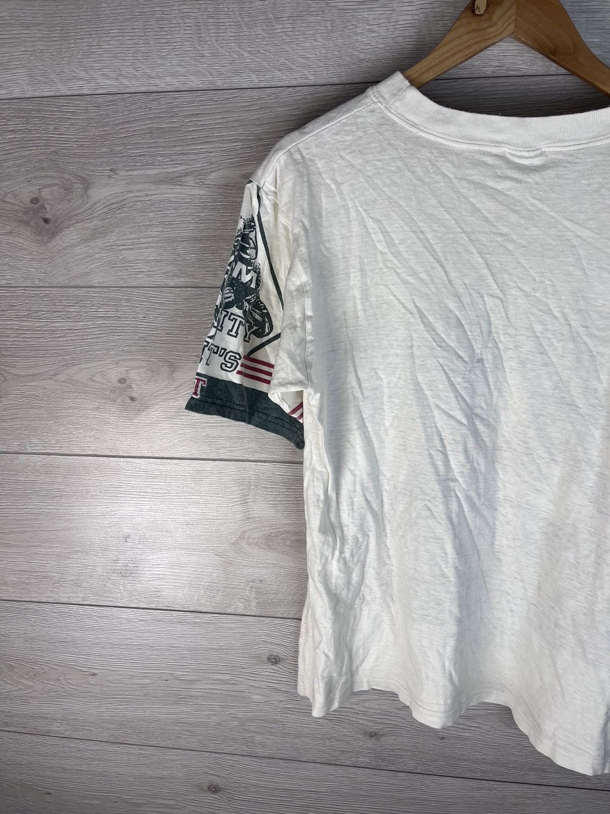 Japanese Brand MENS vintage t-shirt size s American Football Size US S / EU 44-46 / 1 - 11 Thumbnail