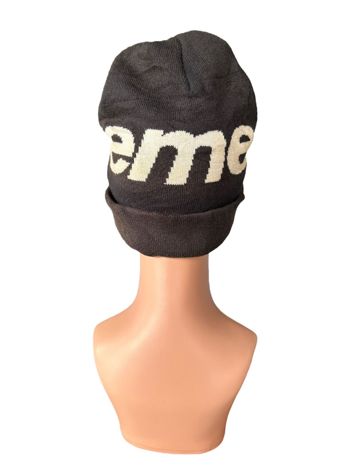Supreme Supreme Big Logo Sunfaded Dirty Beanie Hats Size ONE SIZE - 5 Thumbnail
