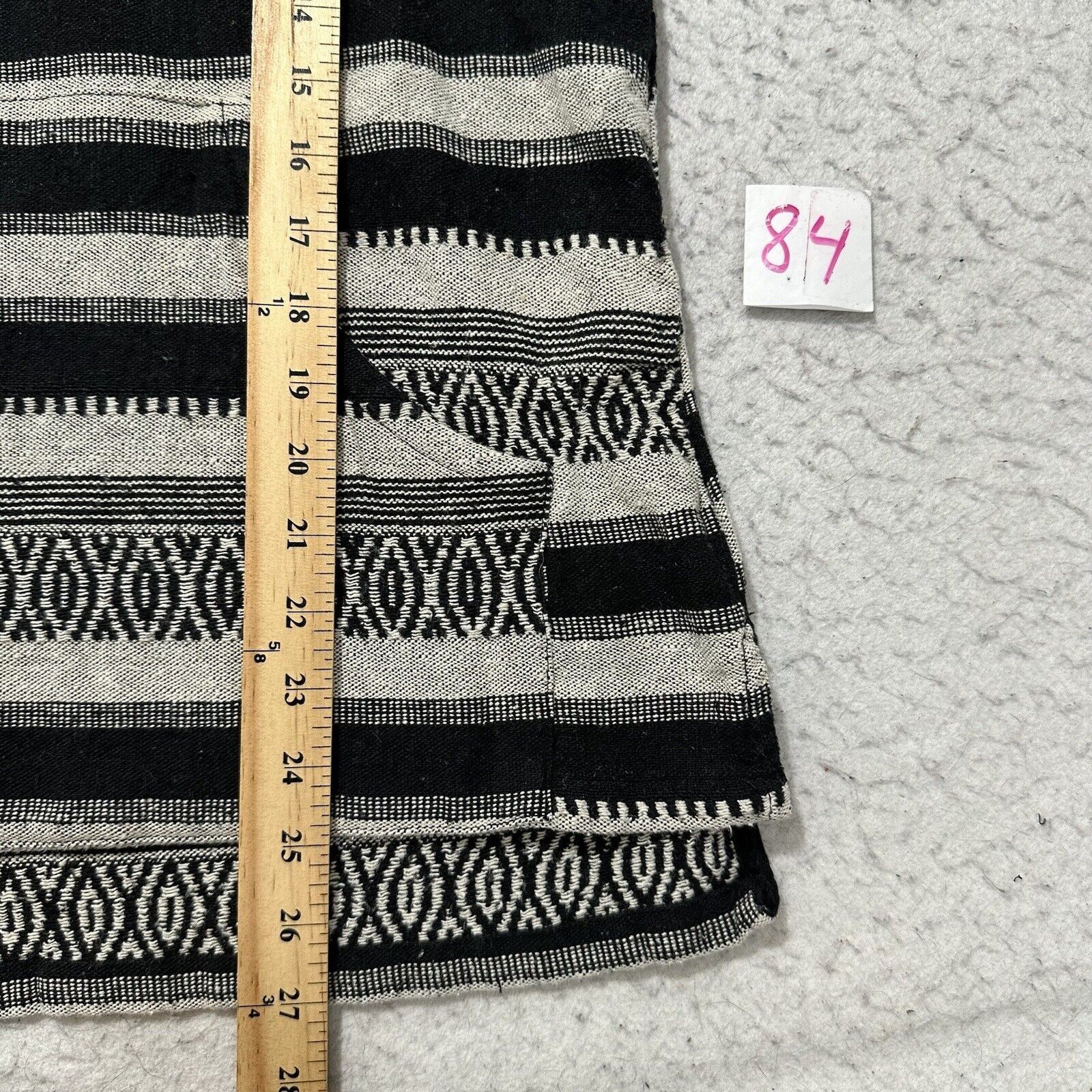 Forever 21 Forever 21 Medium Aztec Surf Knit Hoodie Poncho Sweater Size M / US 6-8 / IT 42-44 - 8 Thumbnail