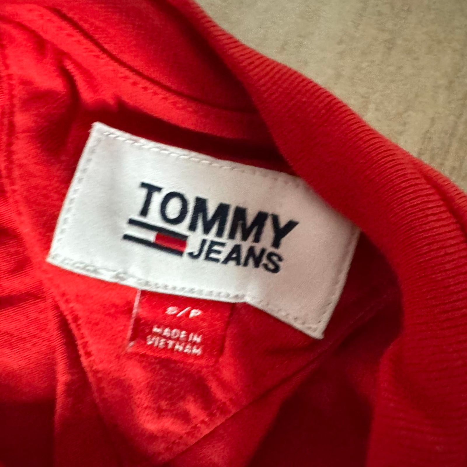 Tommy Jeans Red Tommy Jeans T-Shirt Men's Small Size US S / EU 44-46 / 1 - 3 Thumbnail