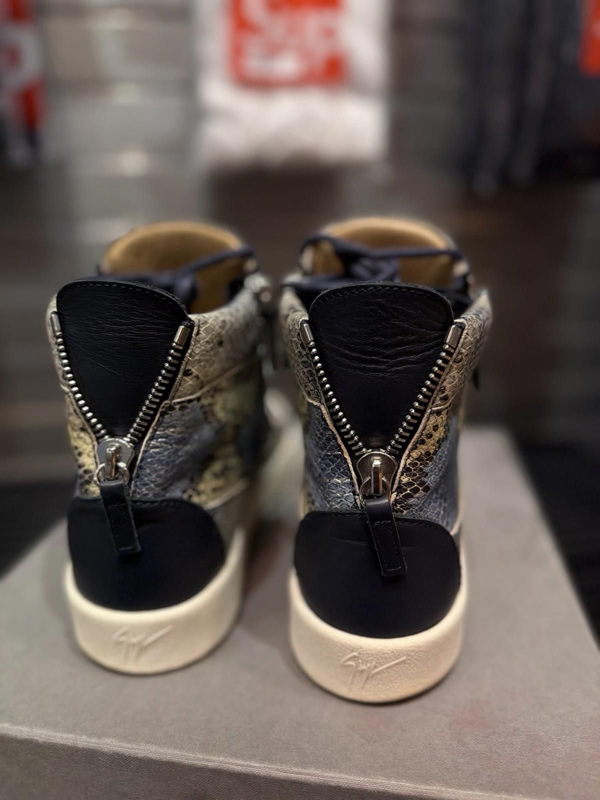 Giuseppe Zanotti Giuseppe Zanotti Embossed Snakeskin Sneakers - 44EU/11US Size US 11 / EU 44 - 10 Thumbnail