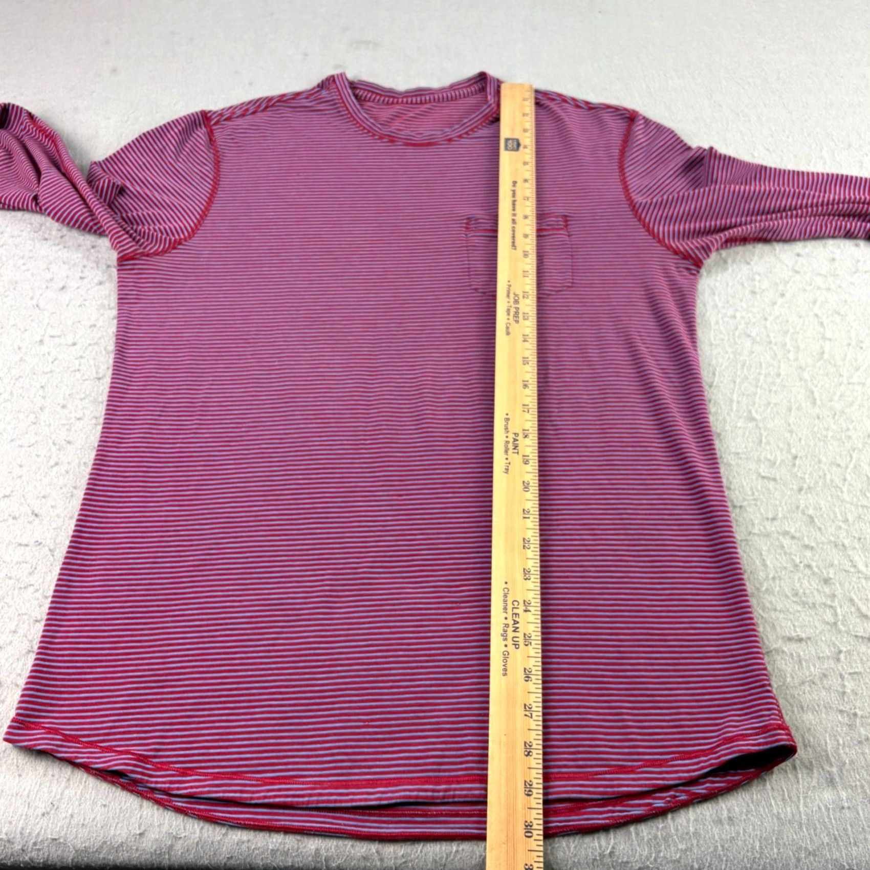 Lululemon Lululemon Shirt Mens L Red Striped Long Sleeve Crew Neck Basic Athleisure Shirt Size US L / EU 52-54 / 3 - 4 Thumbnail
