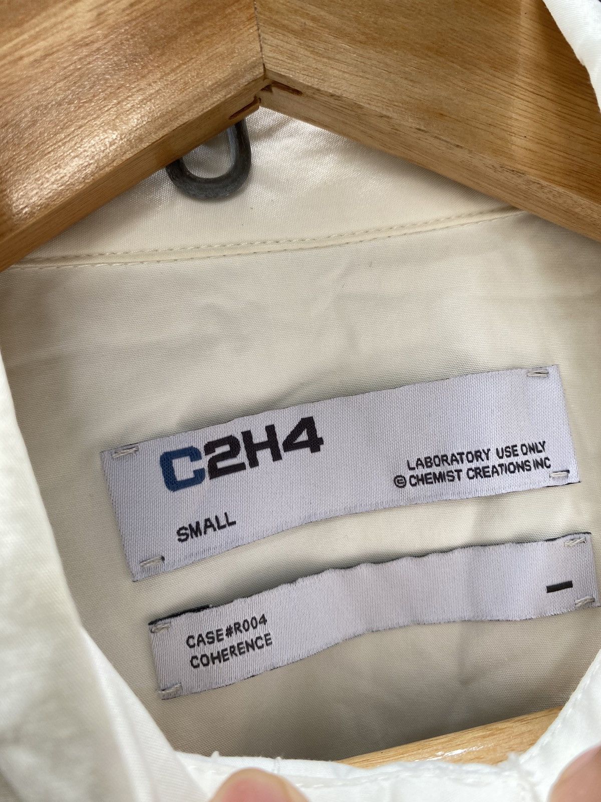 C2H4 Raw Edge Button Shirt Size US S / EU 44-46 / 1 - 18 Thumbnail