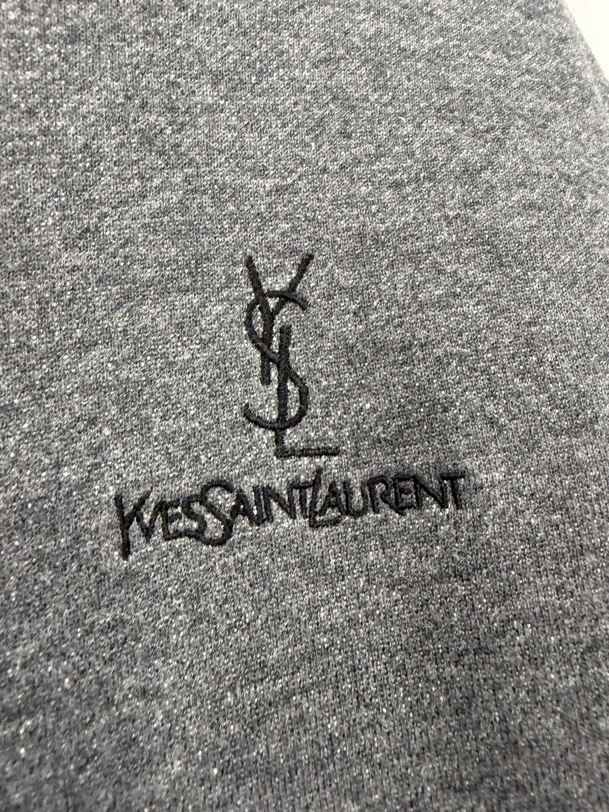 Yves Saint Laurent 🔥 YvesSaintLaurent YSL Embroided Spellout Logo Sweatshirt -M Size US S / EU 44-46 / 1 - 5 Thumbnail