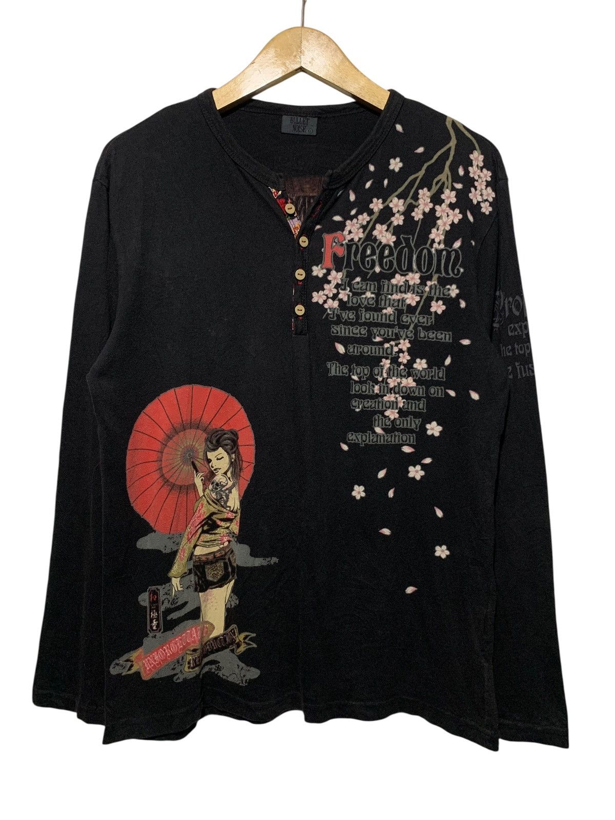 Beauty Beast Vintage Bullet Noise tattoo girl geisha sukajan button LS Size US M / EU 48-50 / 2 - 5 Thumbnail
