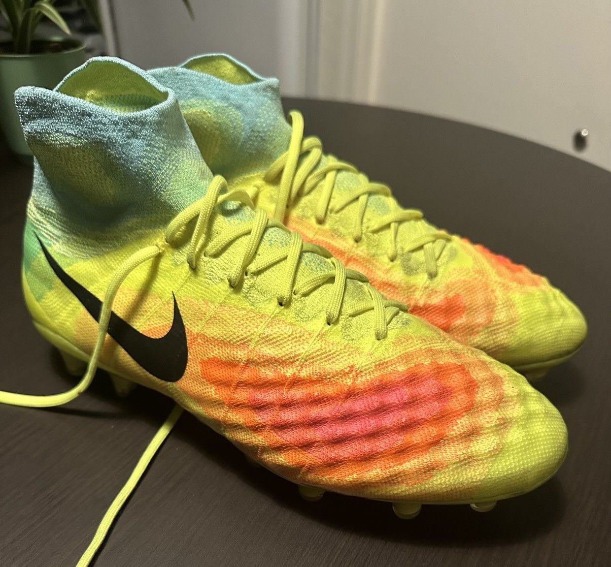 Nike Magista Obra II Men's Soccer Cleats Heat Map Size 10
