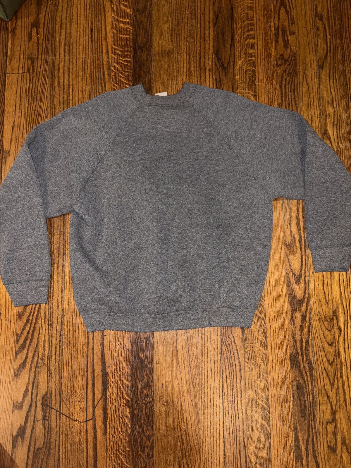 Fruit Of The Loom Vintage “Fruit of the loom” blank sweatshirt Size US XL / EU 56 / 4 - 4 Thumbnail