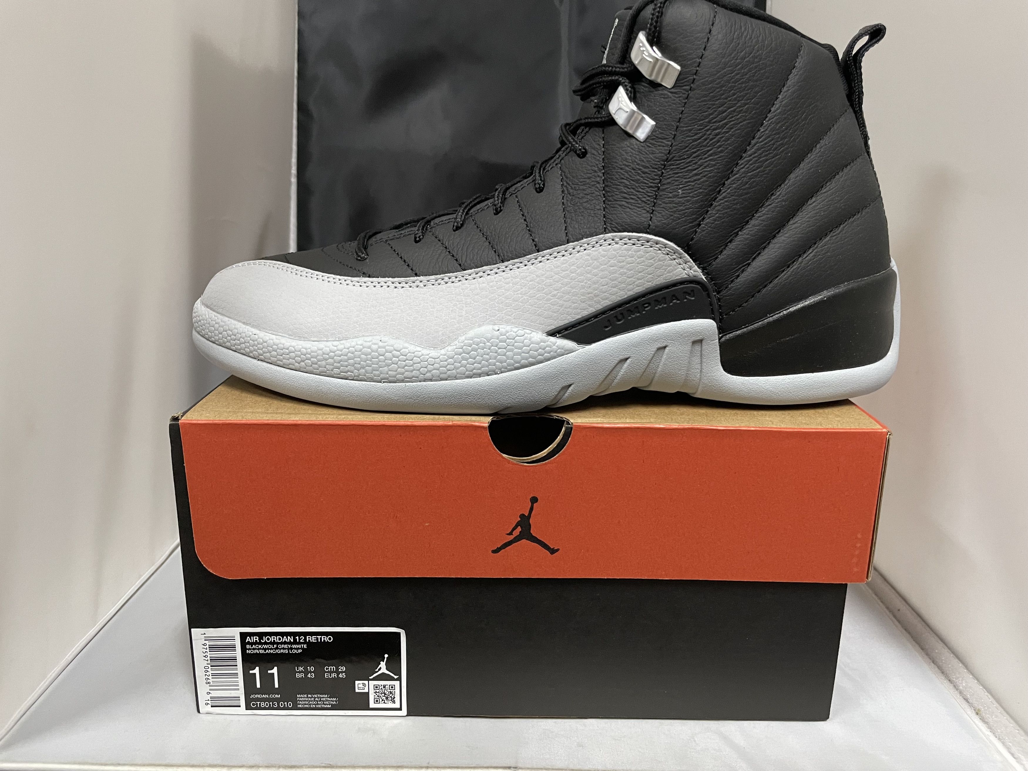 Jordan Brand Air Jordan 12 Retro 'Black/Wolf Grey-White' CT8013 010 Size US 11 / EU 44 - 9 Thumbnail