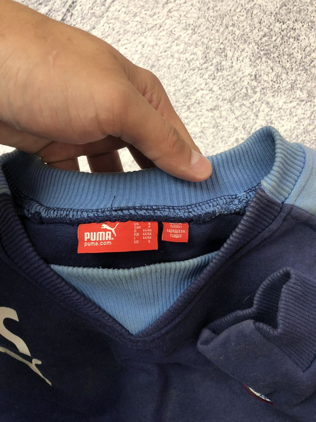 Puma × Vintage Men’s soccer sweater size S puma Reading club Size US S / EU 44-46 / 1 - 7 Thumbnail