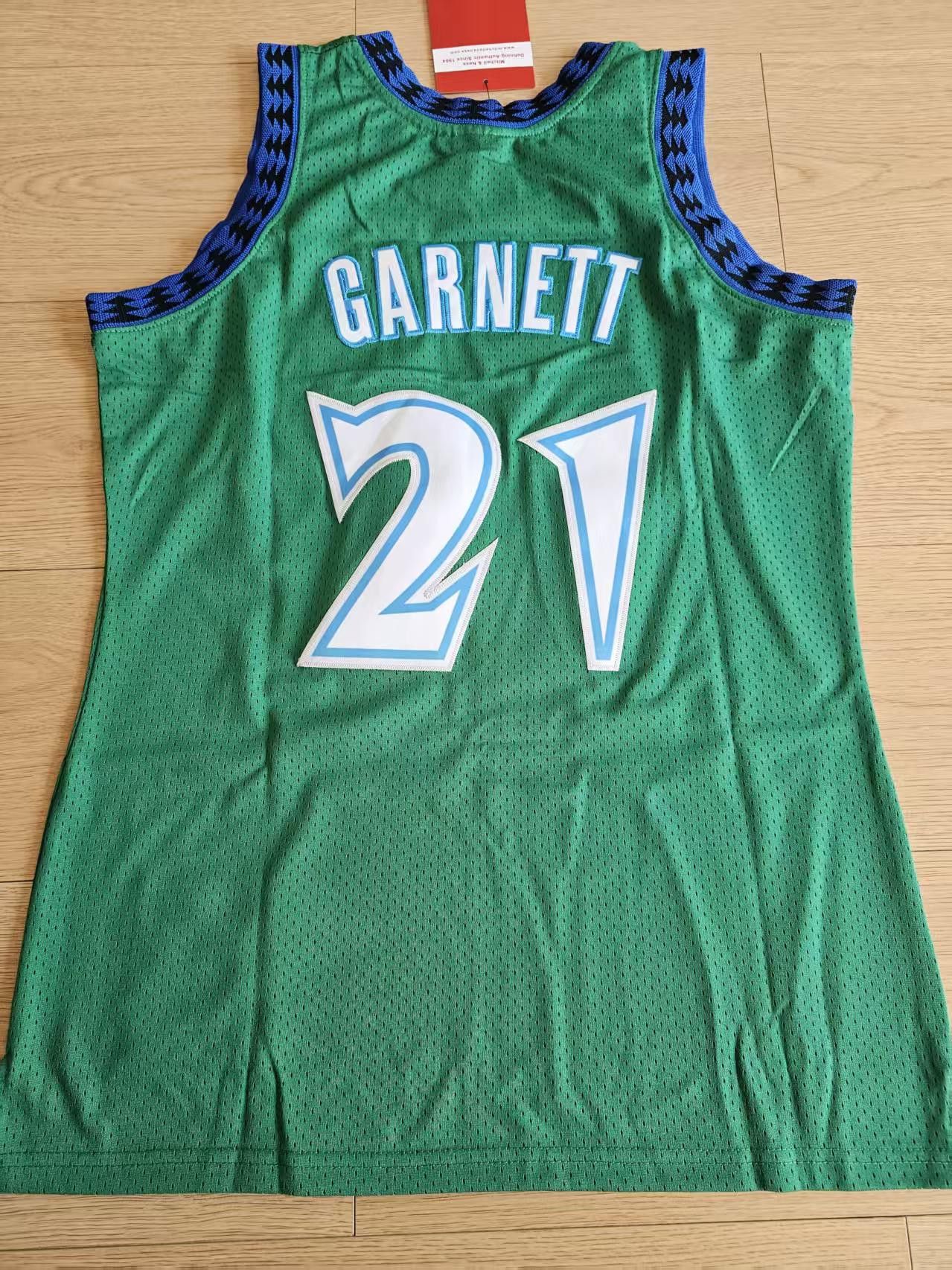 NBA 1997 1998 Minnesota Timberwolves #21 Kevin Garnett Jersey Size US XL / EU 56 / 4 - 2 Thumbnail