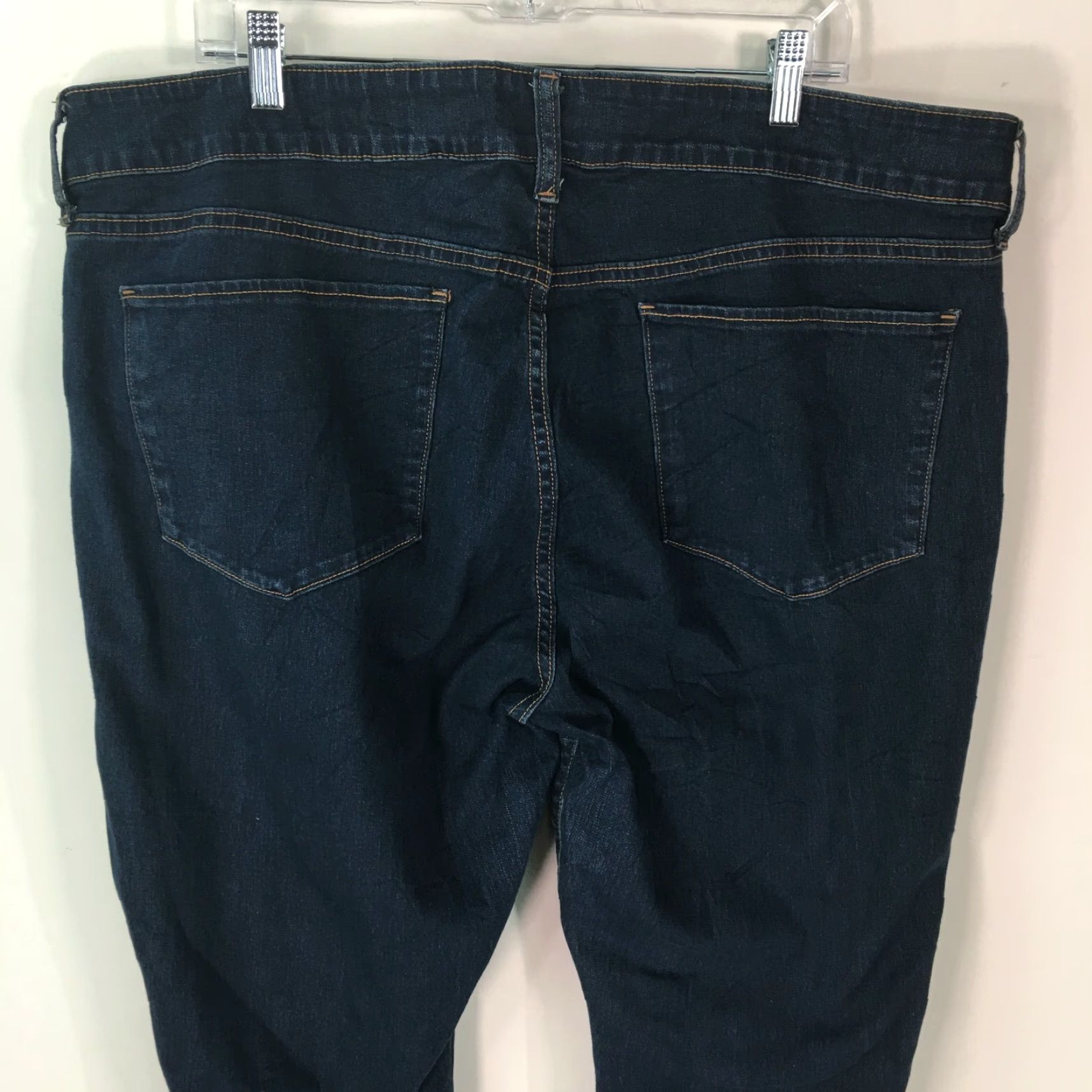 Old Navy Old Navy Jeans Women Regular Fit Mid Rise Straight Leg Blue Denim Size 18 Size 40" / US 18 - 4 Thumbnail