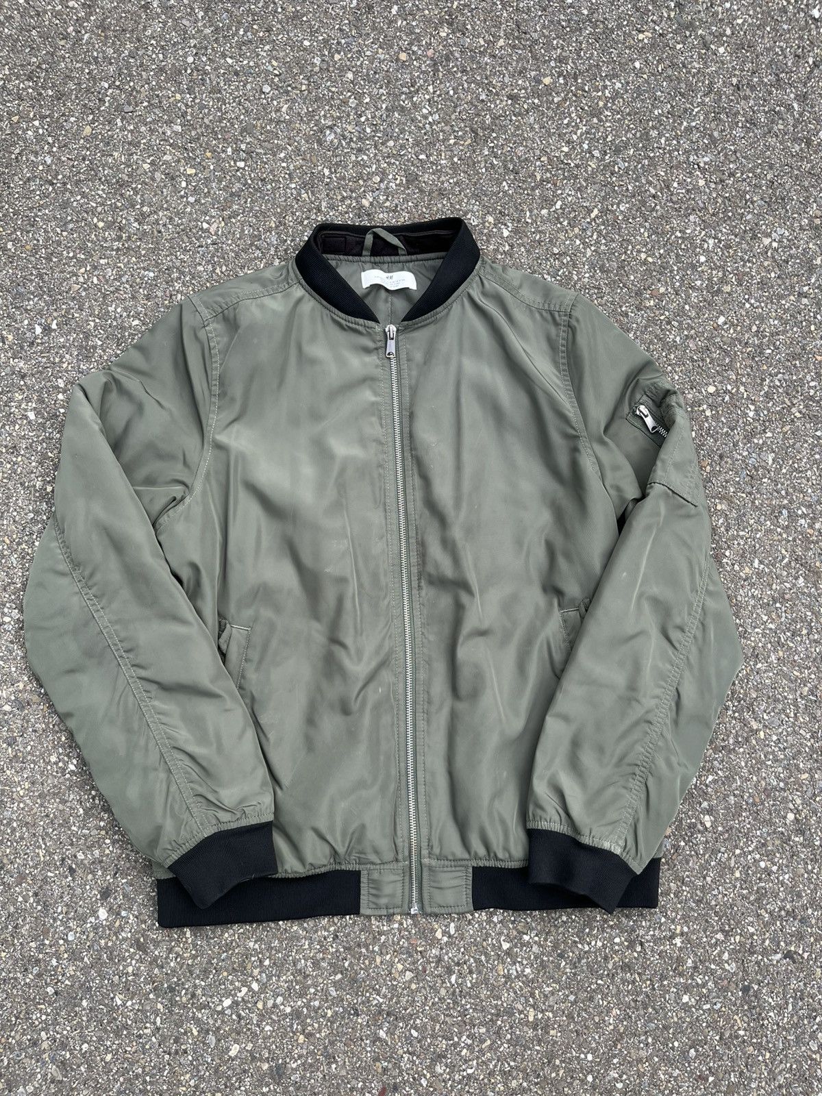 H&M olive geen bomber jacket Size US S / EU 44-46 / 1 - 2 Thumbnail