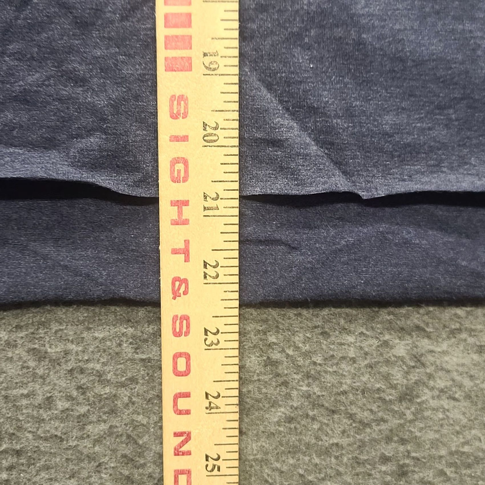 Under Armour Under Armour T Shirt Womens S Short Sleeve Cropped Relaxed Fit Blue Logo Beach 90s? Size 28" / US 6 / IT 42 - 5 Thumbnail