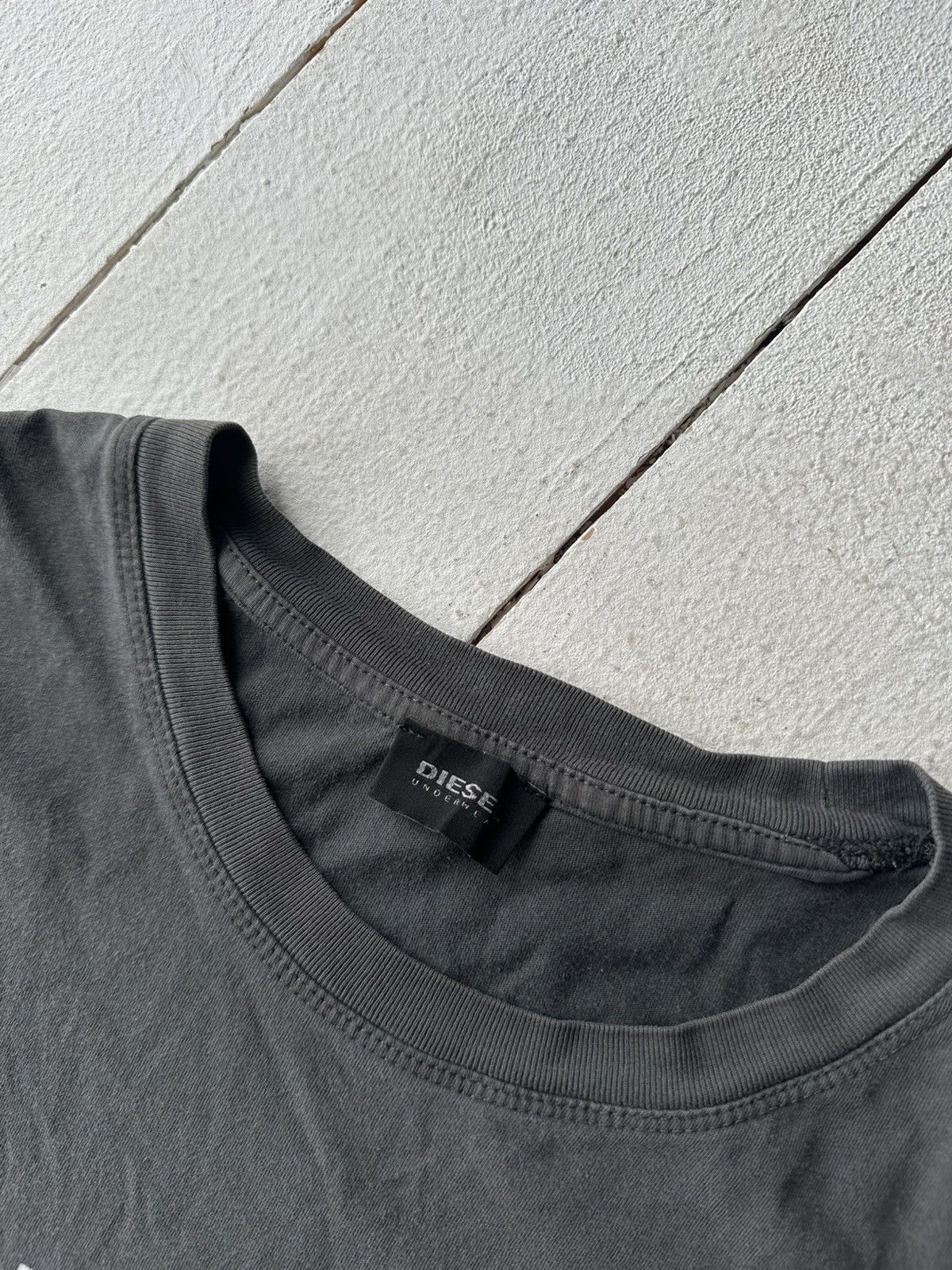 Diesel 🚨Rare color Diesel Logo punk tee shirt AVANT GARDE faded Size US M / EU 48-50 / 2 - 4 Thumbnail