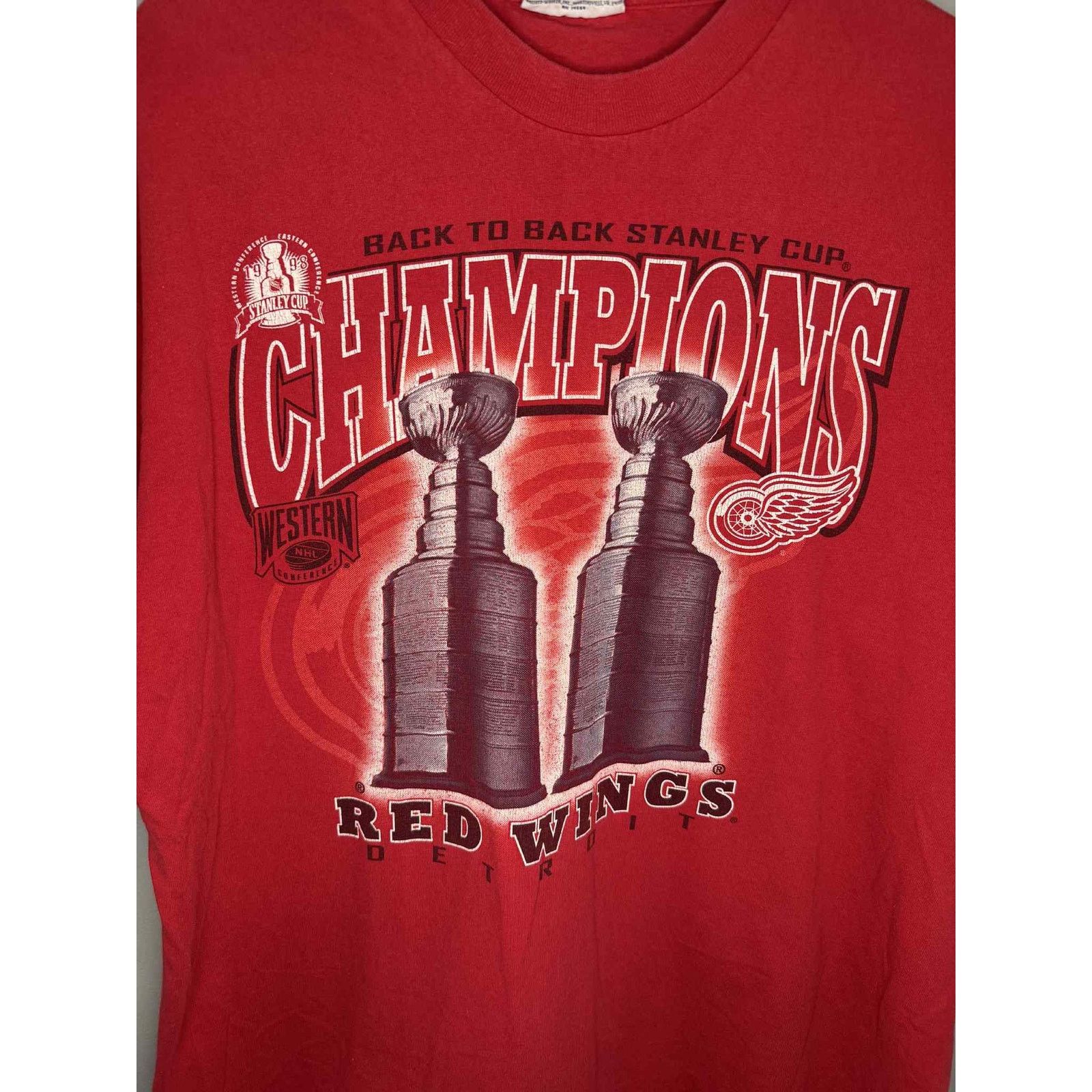 Lee Lee 1998 Detroit Red Wings Stanley Cup Champions Tee Red XL Size US XL / EU 56 / 4 - 6 Thumbnail