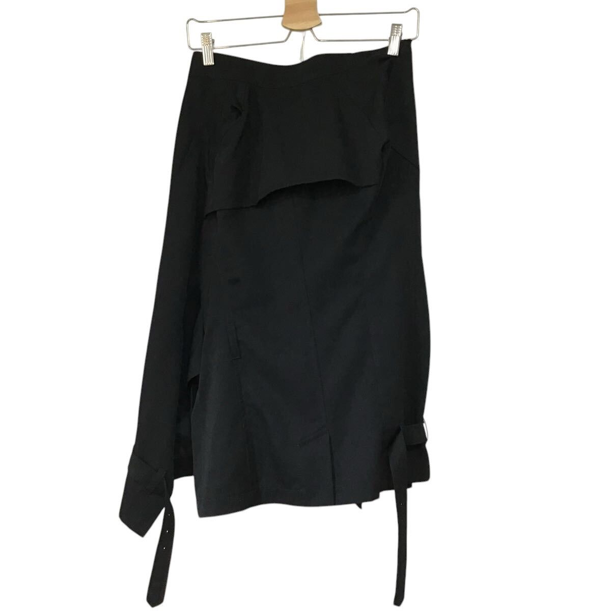 Junya Watanabe Junya Watanabe AW05 skirt w reconstructed trench Size 28" / US 6 / IT 42 - 3 Thumbnail
