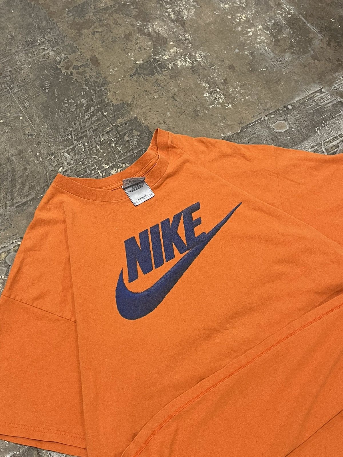 Nike × Vintage Nike vintage streetwear big swoosh tee shirt y2k hype Size US XL / EU 56 / 4 - 4 Thumbnail