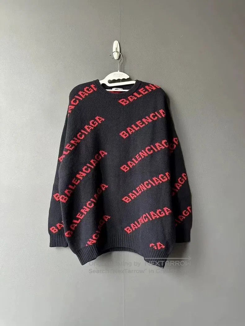 Balenciaga Balenciaga Logo Print Sweater. Size US S / EU 44-46 / 1 - 1 Thumbnail
