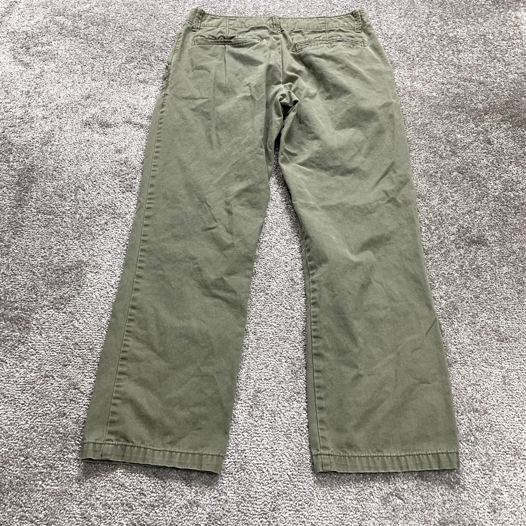 Old Navy NAVY Old Navy Chino Pants Mens 32x29 Army Green Straight Leg Flat Front Pocket Casual Size US 32 / EU 48 - 2 Thumbnail