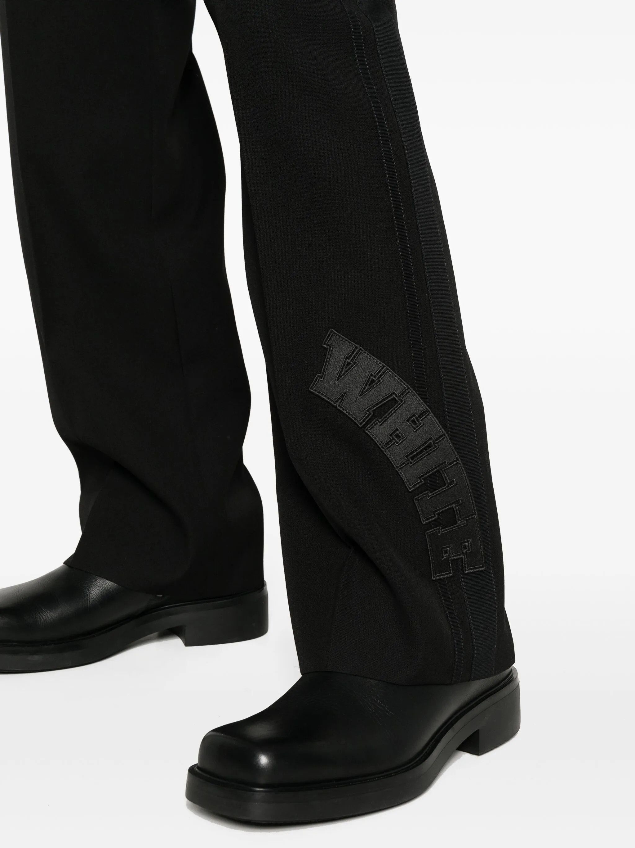 Off-White o1y0225 Logo Casual Pant in Black Size US 30 / EU 46 - 2 Thumbnail