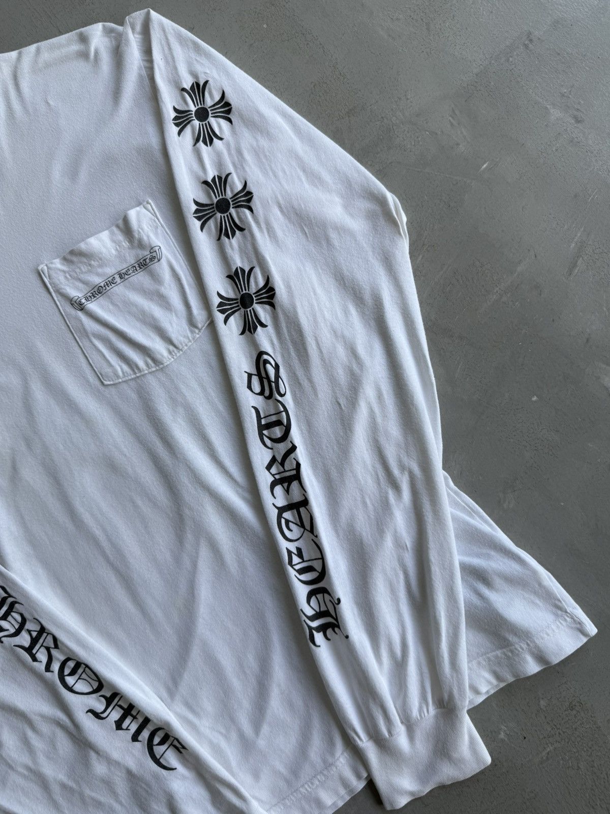Chrome Hearts Chrome Hearts Cross Script white Longsleeves Size US M / EU 48-50 / 2 - 5 Thumbnail