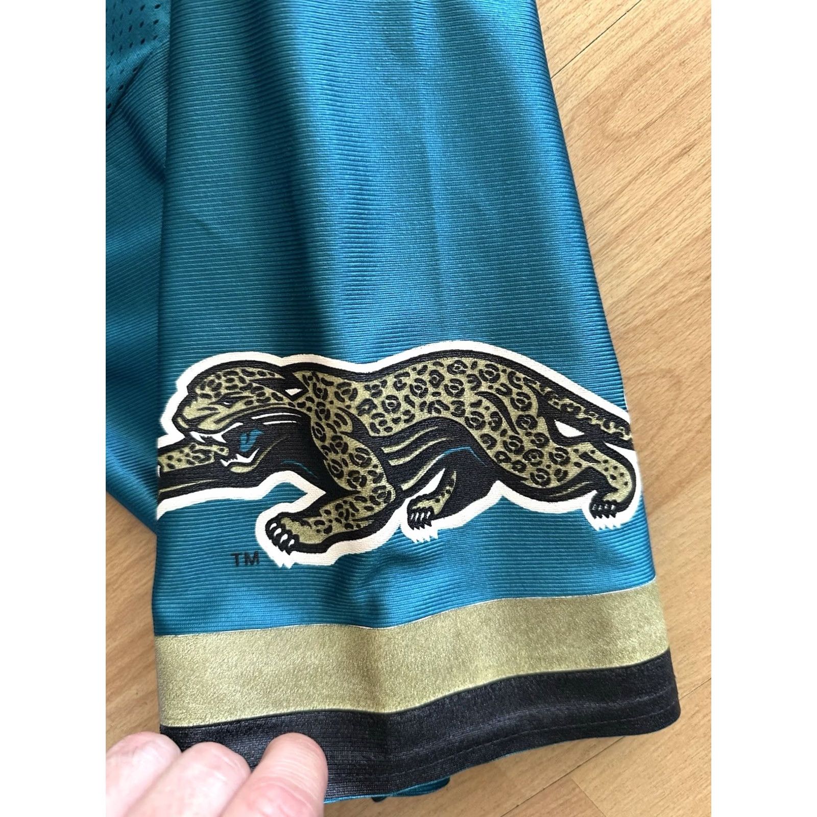 Logo Athletic VINTAGE Logo Athletic Jacksonville Jaguars Jersey XL Football 90s Old Logo Classic Vtg Size US XL / EU 56 / 4 - 4 Thumbnail