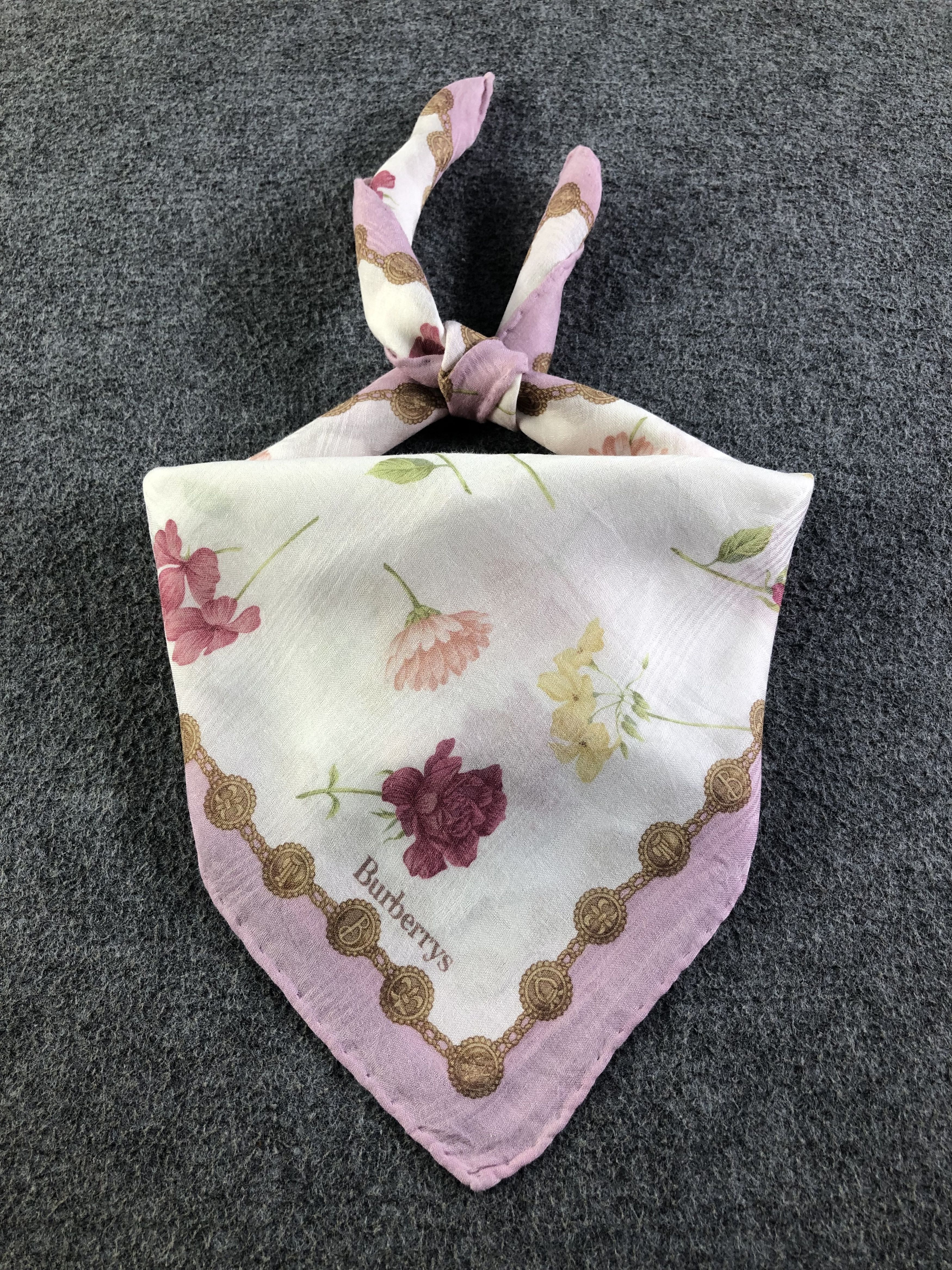 Burberry Burberrys Handkerchief / Bandana / Neckerchief C407 Size ONE SIZE - 2 Thumbnail