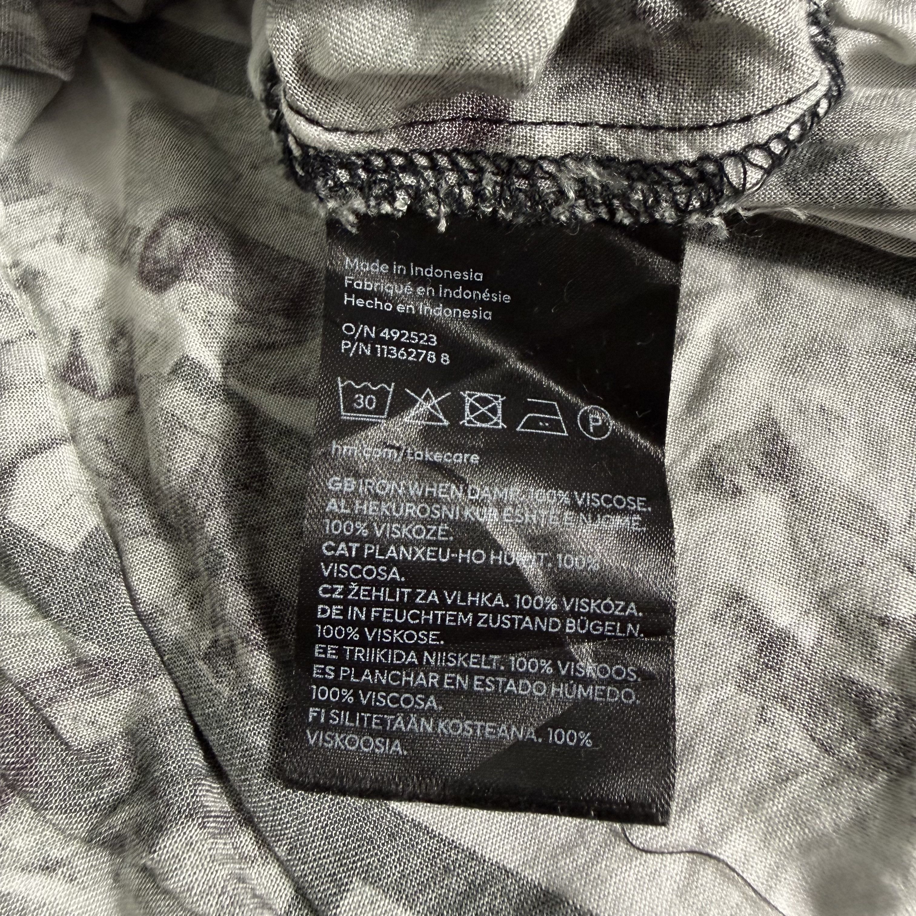 H&M 🔥RARE🔥H&M The Notorious BIG AllPrint Oversize Button Shirt Size US XL / EU 56 / 4 - 6 Thumbnail
