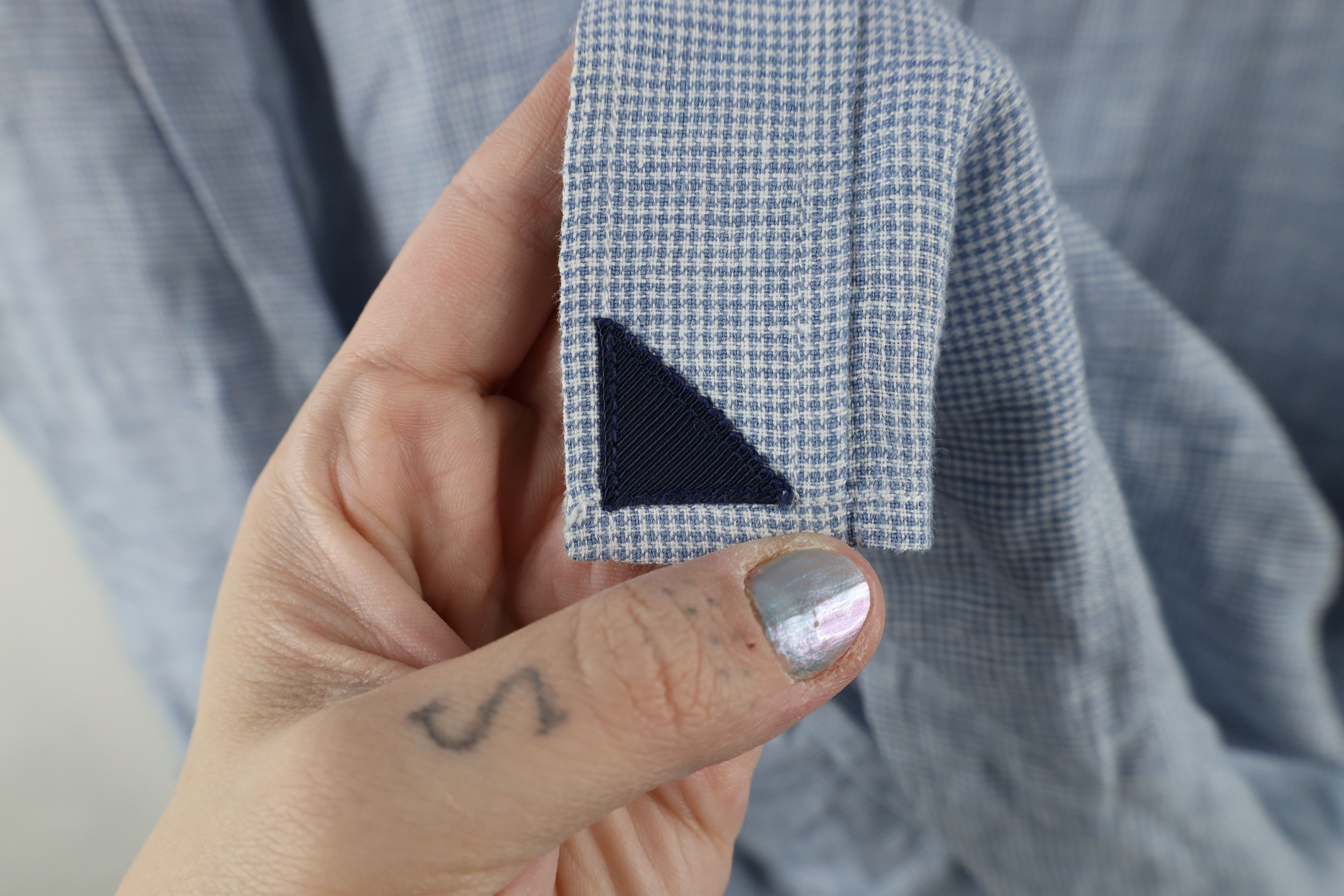 UNTUCKit × Vintage Untuckit Weave Long Sleeve Collared Button Down Shirt Blue Size US XL / EU 56 / 4 - 4 Thumbnail