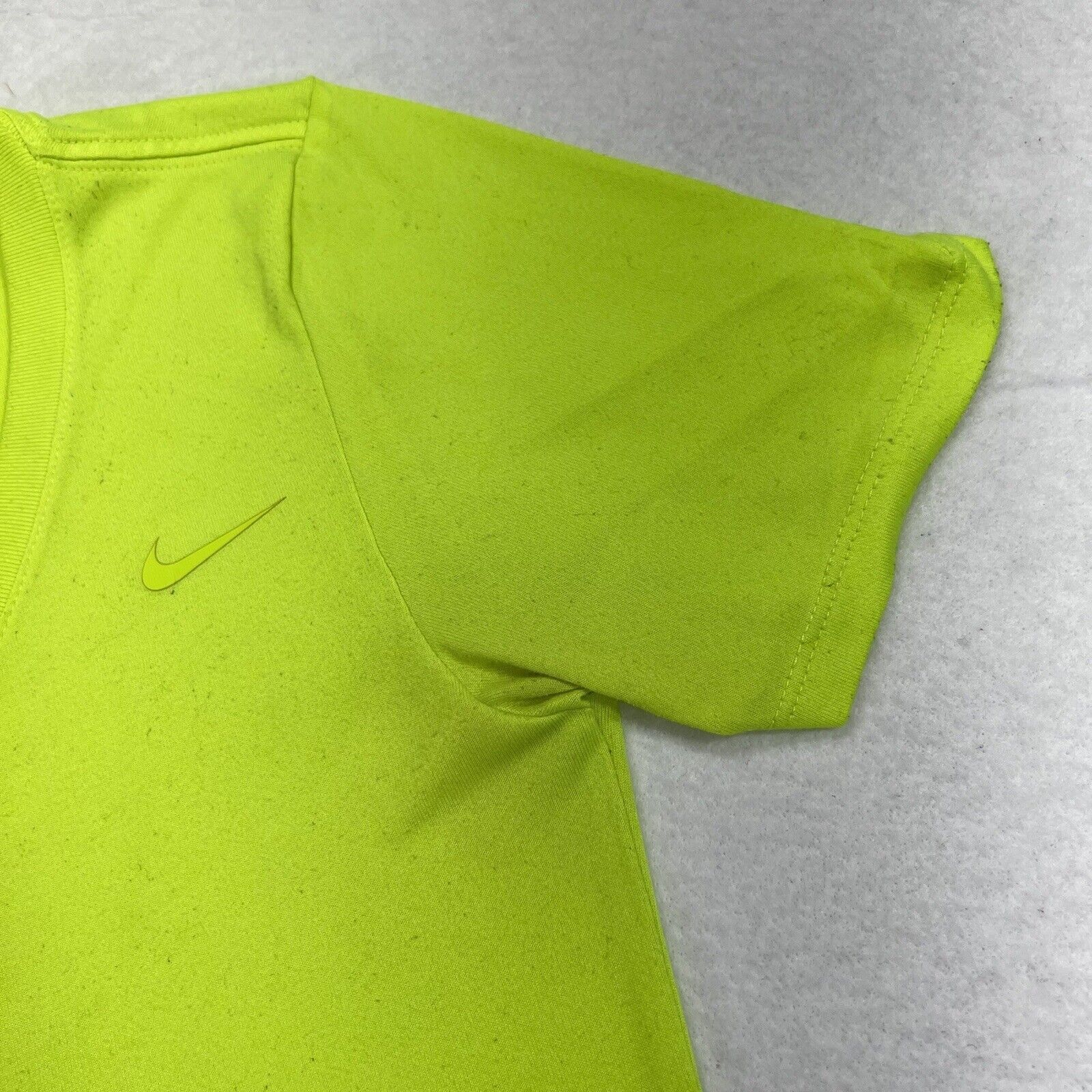 Nike Nike XS Athletic Cut Neon Yellow V Neck Short Sleeve T Shirt Size XS / US 0-2 / IT 36-38 - 4 Thumbnail