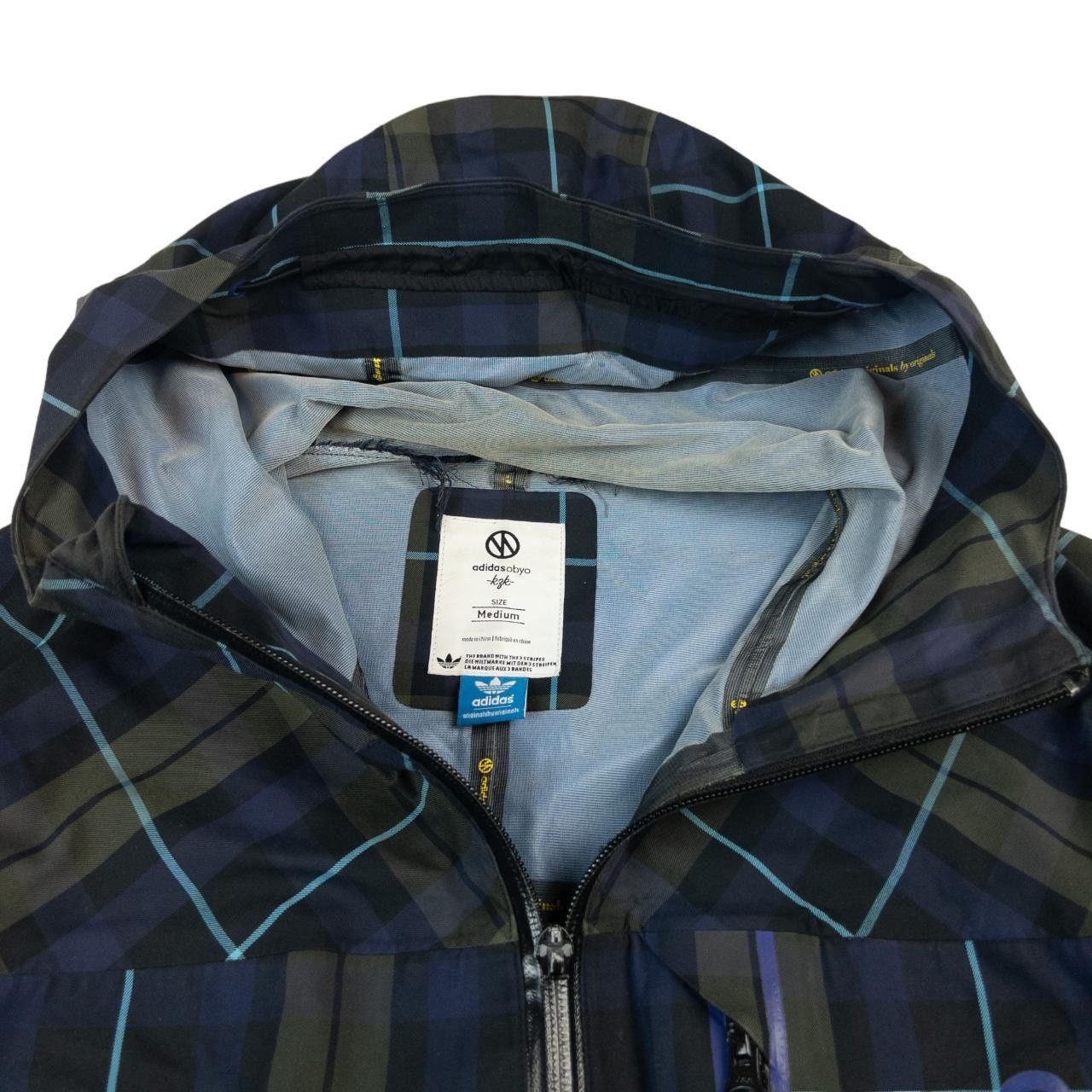 Adidas Vintage Adidas Obyo KZK Zip Up Waterproof Jacket Size M Size US M / EU 48-50 / 2 - 4 Thumbnail