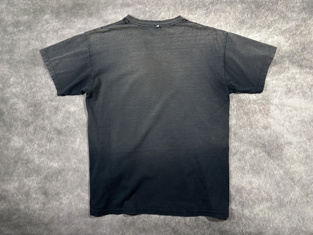 Vintage Thrashed Vintage Blank Tee Faded Distressed Bleach Sun 1990s Size US M / EU 48-50 / 2 - 14 Thumbnail