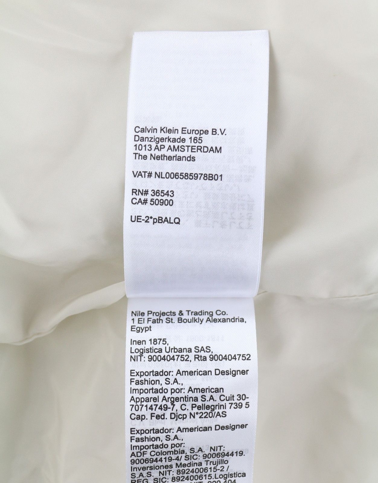 Calvin Klein BOLD DISRUPTED LOGO L White Insulated Quilted Hooded 86401 Size US L / EU 52-54 / 3 - 11 Thumbnail