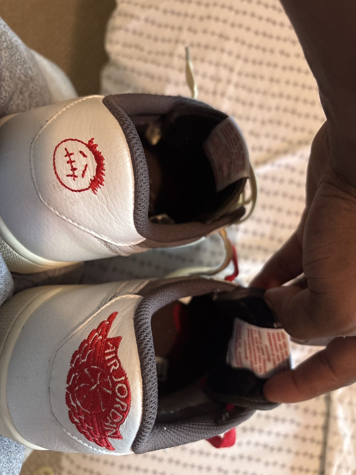 Travis Scott Travis Scott Reverse Low Mocha Size US 11.5 / EU 44-45 - 8 Thumbnail
