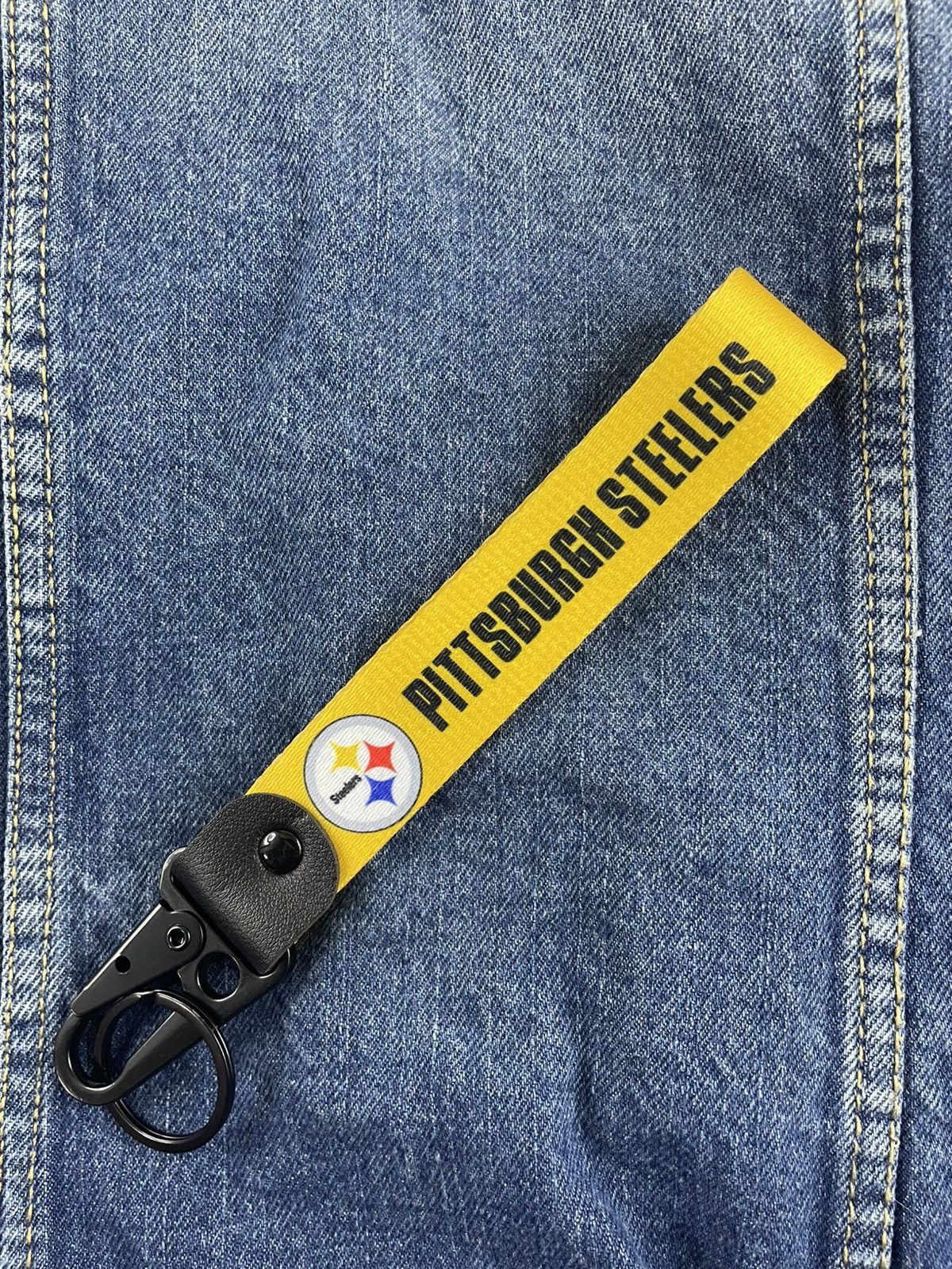 Other Pittsburgh Steelers Keychain Size ONE SIZE - 1 Thumbnail