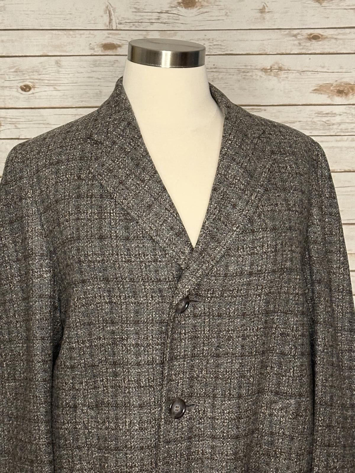 Hart Schaffner Marx Vintage Hart, Schaffner & Marx tweed wool overcoat Size 44 Size US XL / EU 56 / 4 - 2 Thumbnail