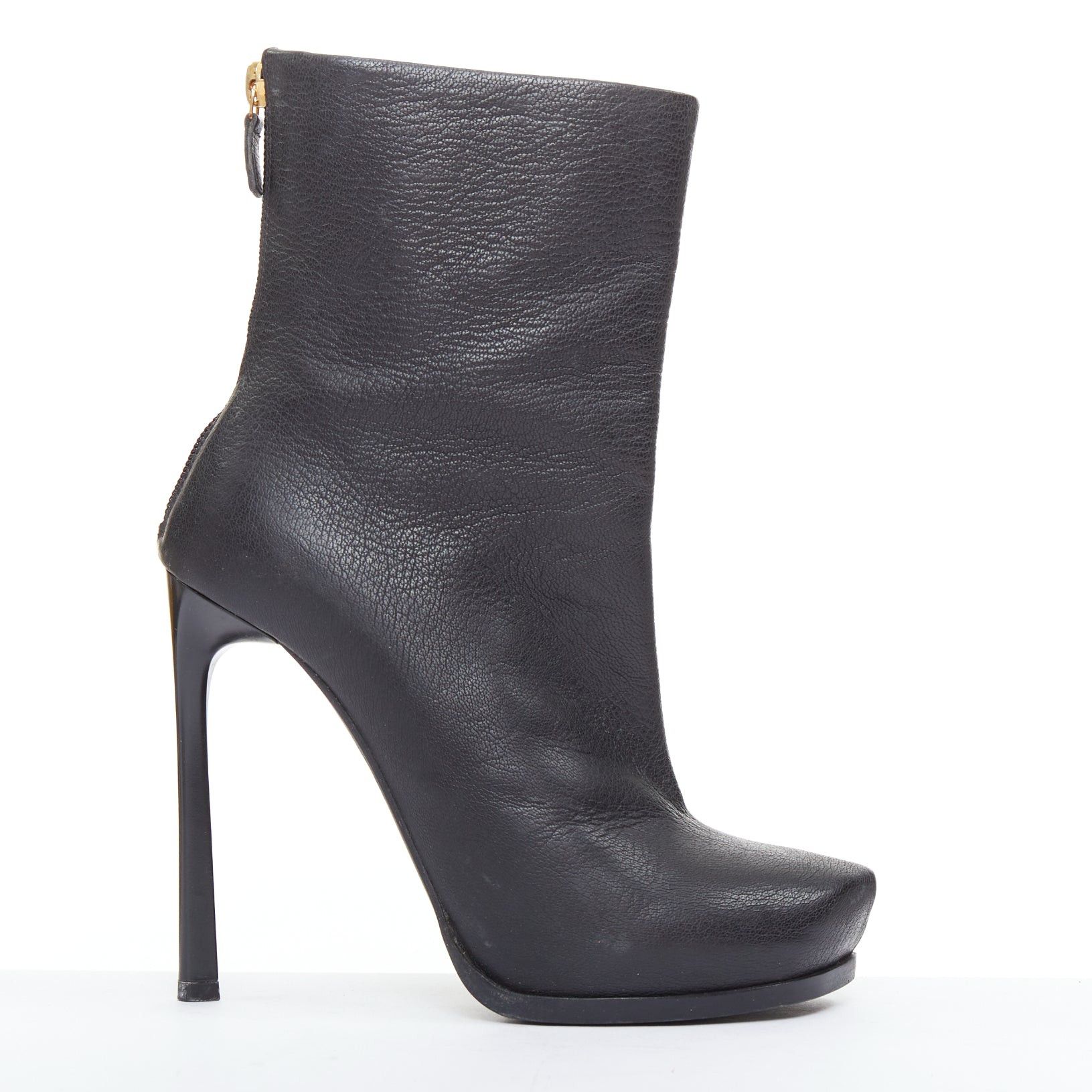 Lanvin LANVIN AW11 Runway black grained leather sculpted point toe stiletto ankle boots EU36.5 Size US 6.5 / IT 36.5 - 1 Thumbnail